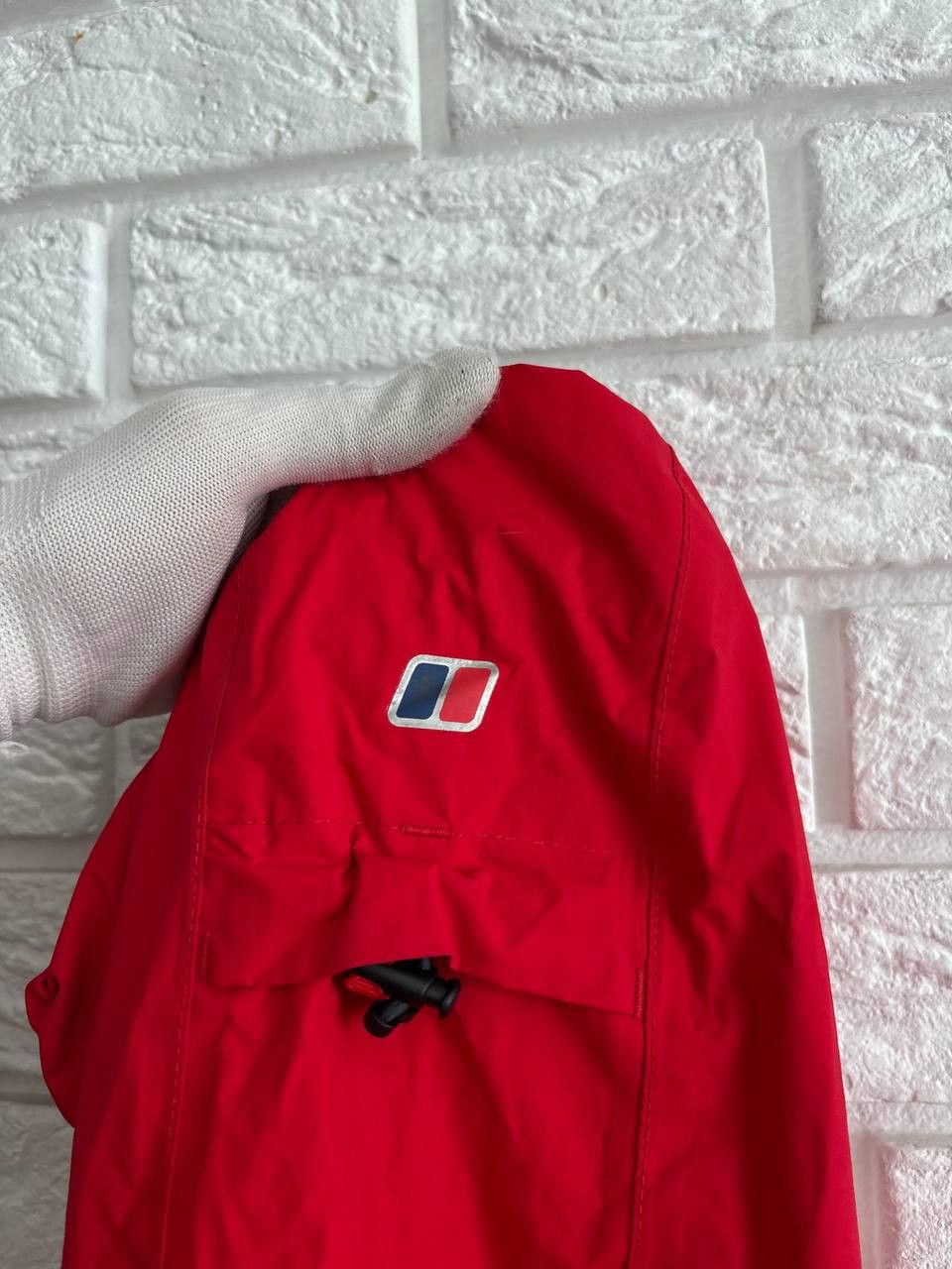 Berghaus Berghaus Hydroshell windbreaker red men jacket size XL Size US XL / EU 56 / 4 - 2 Thumbnail