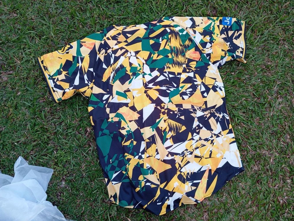 Japanese Brand Henshin Tigers 🐯 ⚾🎌 Stadium Promo Jersey 🏟️ Size US L / EU 52-54 / 3 - 5 Thumbnail