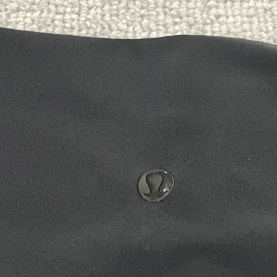 Lululemon VINTAGE? No. So: Lululemon Leggings Women’s Size 6 Black Ankle Activewear Yoga Run Gym 31" Inseam Size 28" / US 6 / IT 42 - 2 Thumbnail