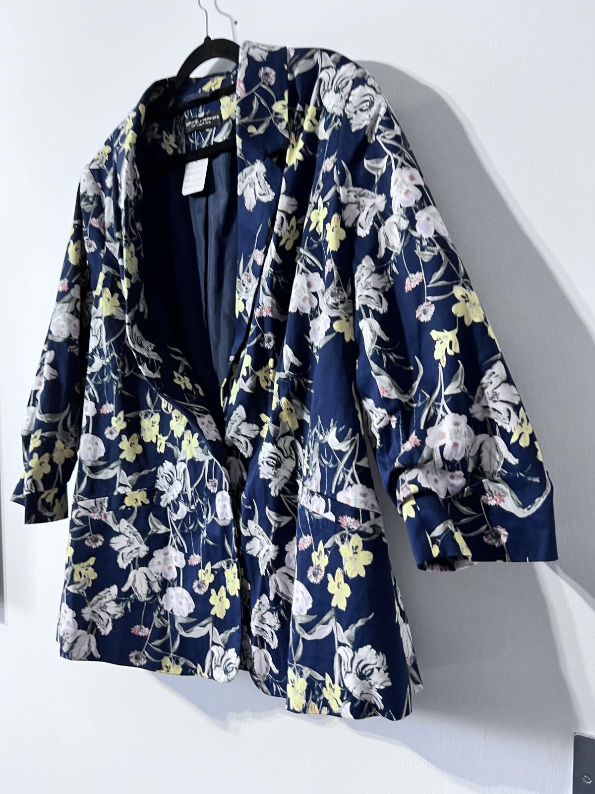 Other Dorothy Perkins Navy Floral Blazer – Size UK 20 Size XXL / US 16-18 / IT 52-54 - 3 Thumbnail