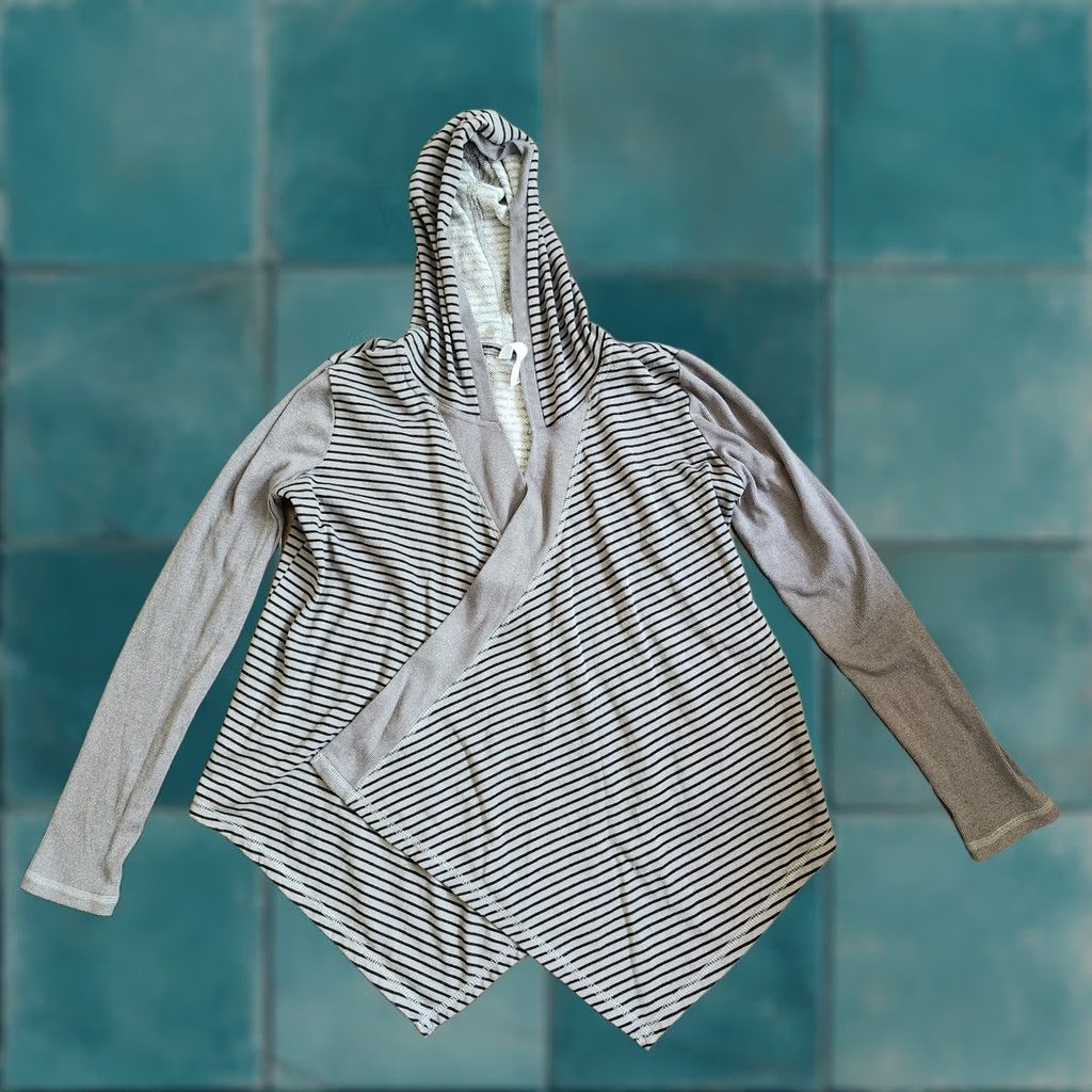 Jessica Simpson Jessica Simpson Active Women's Gray Striped Open Front Cardigan XS Cardigan Women Gray Striped Open Front XS Women’s Regular Size XS / US 0-2 / IT 36-38 - 1 Thumbnail