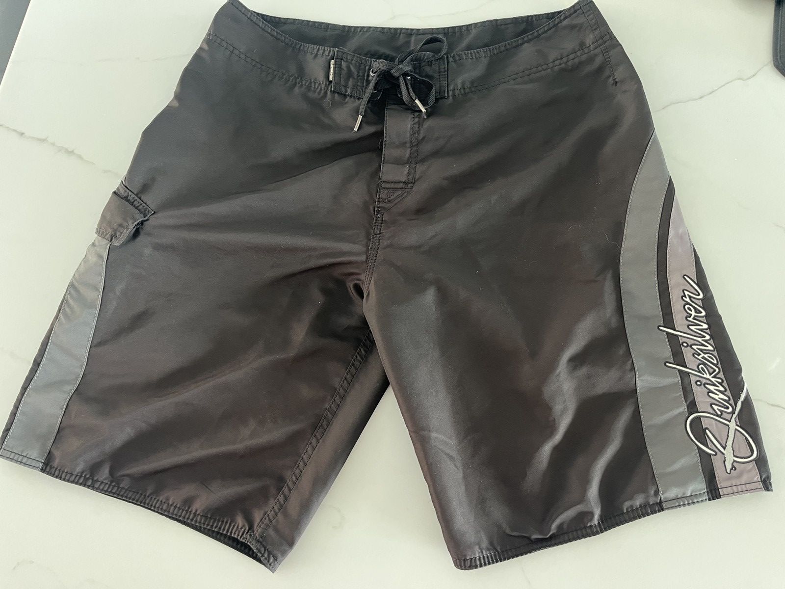 Quiksilver Quicksilver Boardshorts Size US 36 / EU 52 - 1 Thumbnail