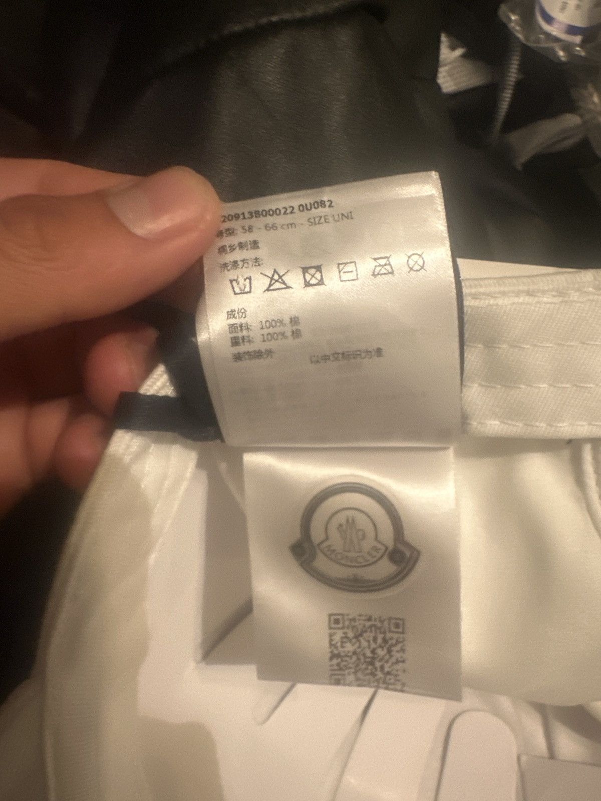 Moncler Moncler x Spiderman white hat Size ONE SIZE - 8 Thumbnail