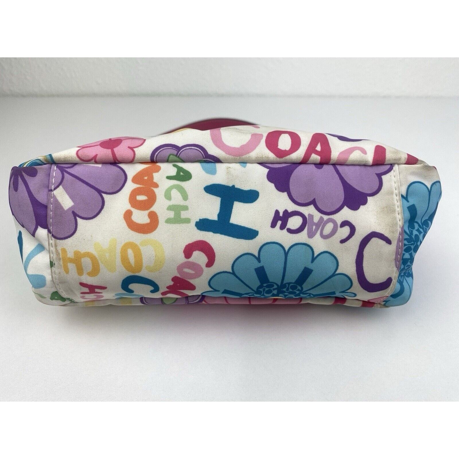 Coach Y2K Coach Floral Signature Poppy Shoulder Purse Bag Colorful Size ONE SIZE - 12 Thumbnail