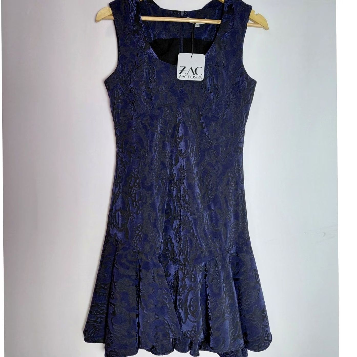 Zac Posen ZAC ZAC POSEN Dress Size 6 Blue Solid Scoop Neck Sleeveless Knee Length NWT Size M / US 6-8 / IT 42-44 - 2 Thumbnail