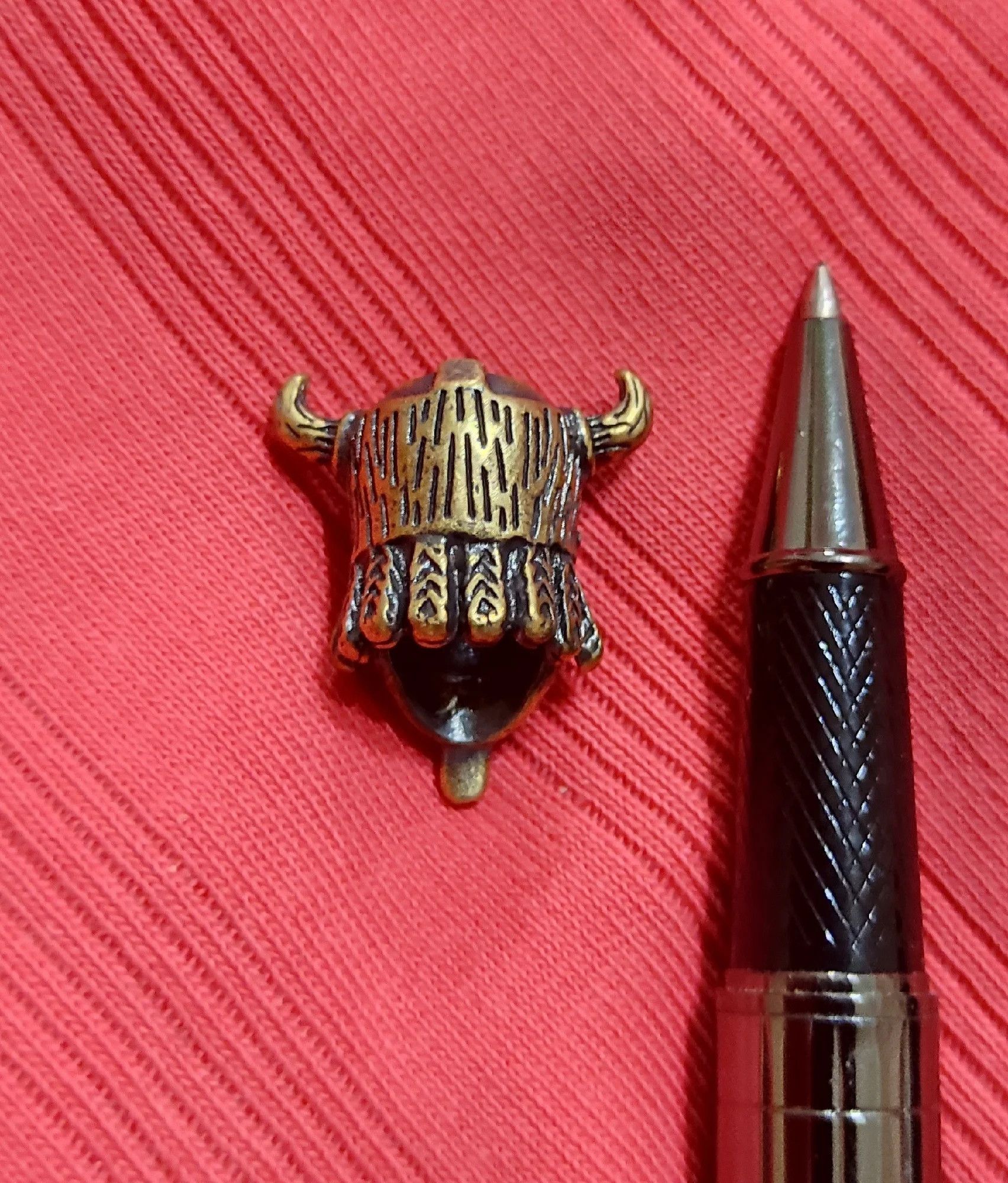 Handmade 2Pcs Viking Pirate Skull Knife Beads Paracord Bead Zipper Size ONE SIZE - 3 Thumbnail