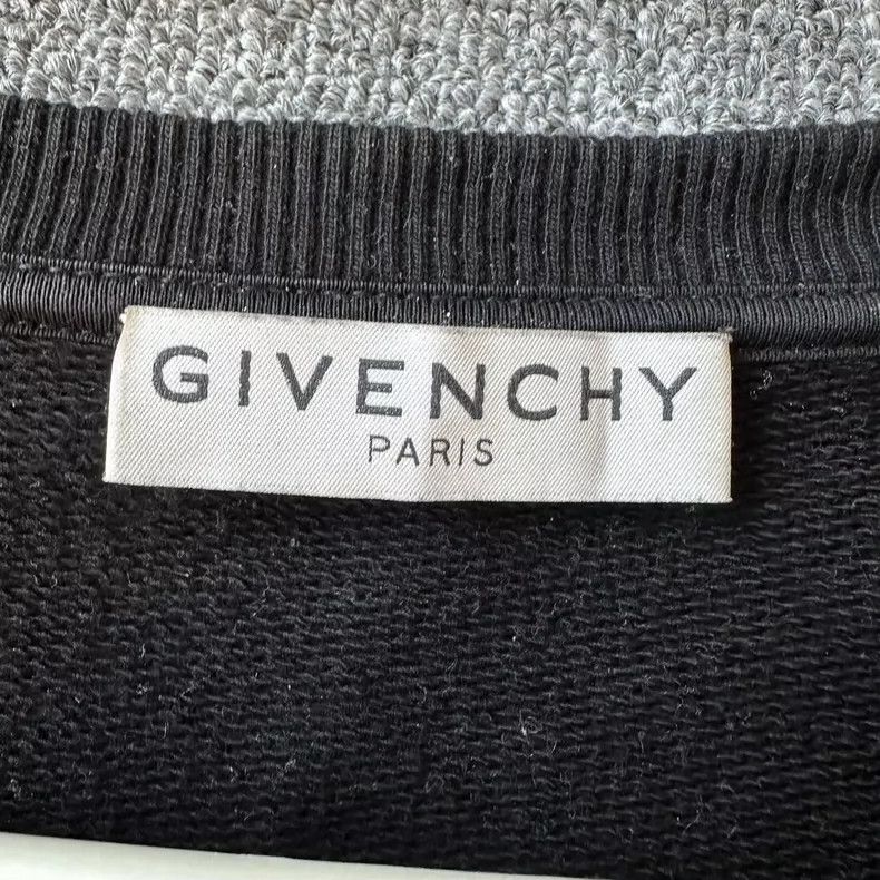 Givenchy Givenchy Men's Crew Neck Sweatshirt / Size L Size US L / EU 52-54 / 3 - 5 Thumbnail