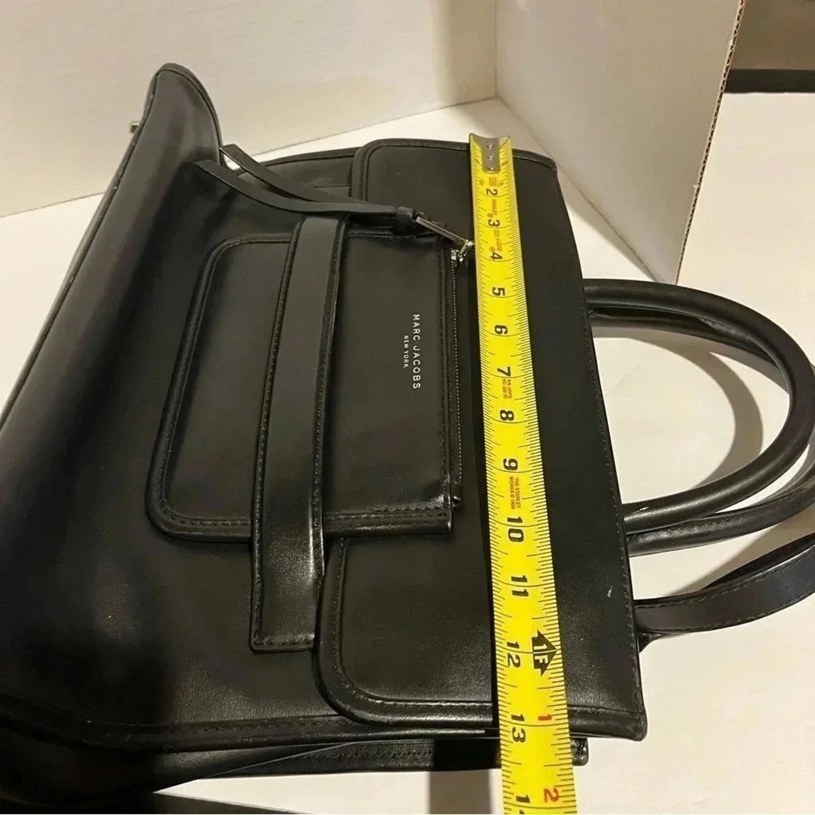 Marc Jacobs Marc Jacobs Madison Medium Black Leather Crossbody Bag Size ONE SIZE - 7 Thumbnail