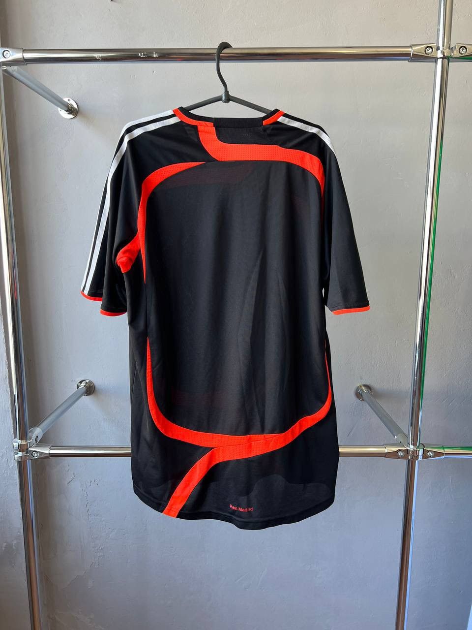 Adidas 2007/08 REAL MADRID GK 2 SOCCER JERSEY SHIRT ADIDAS SIZE L Size US L / EU 52-54 / 3 - 11 Thumbnail