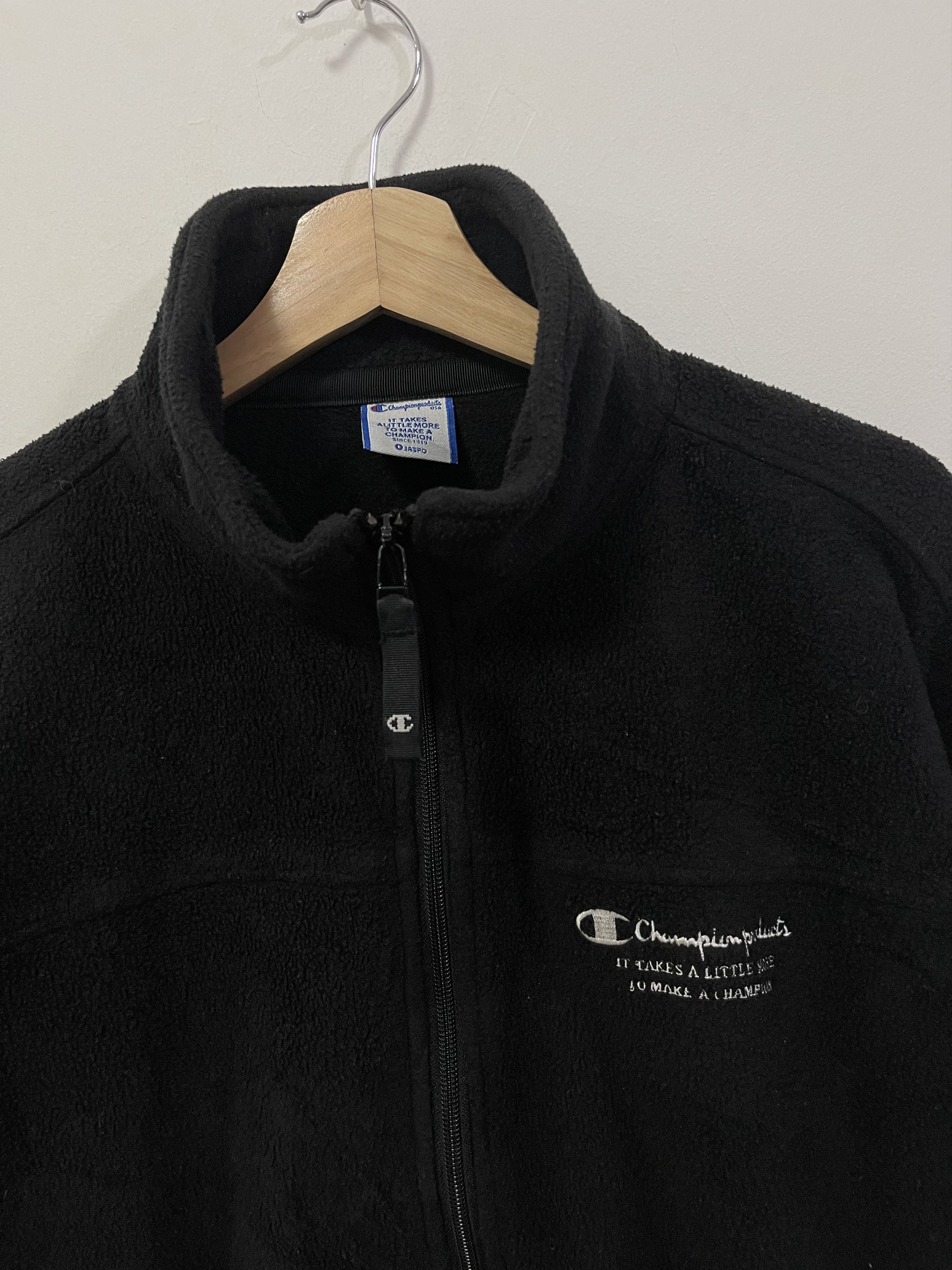 Champion Vintage Champion Embroidery Fleece Polartec Zip Up Jacket Size US XL / EU 56 / 4 - 6 Thumbnail
