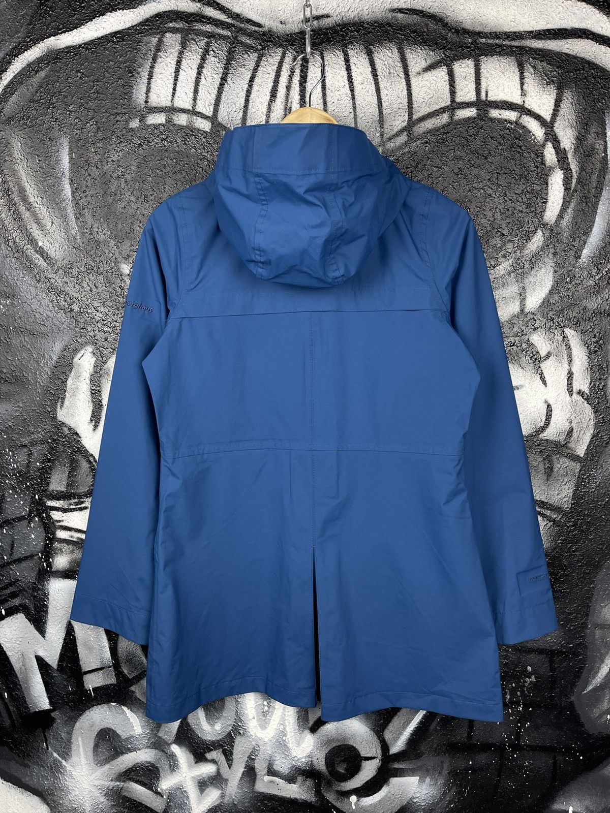 Berghaus Berghaus HYDROSHELL Blue Raincoat Woman’s Jacket Size S Size S / US 4 / IT 40 - 13 Thumbnail