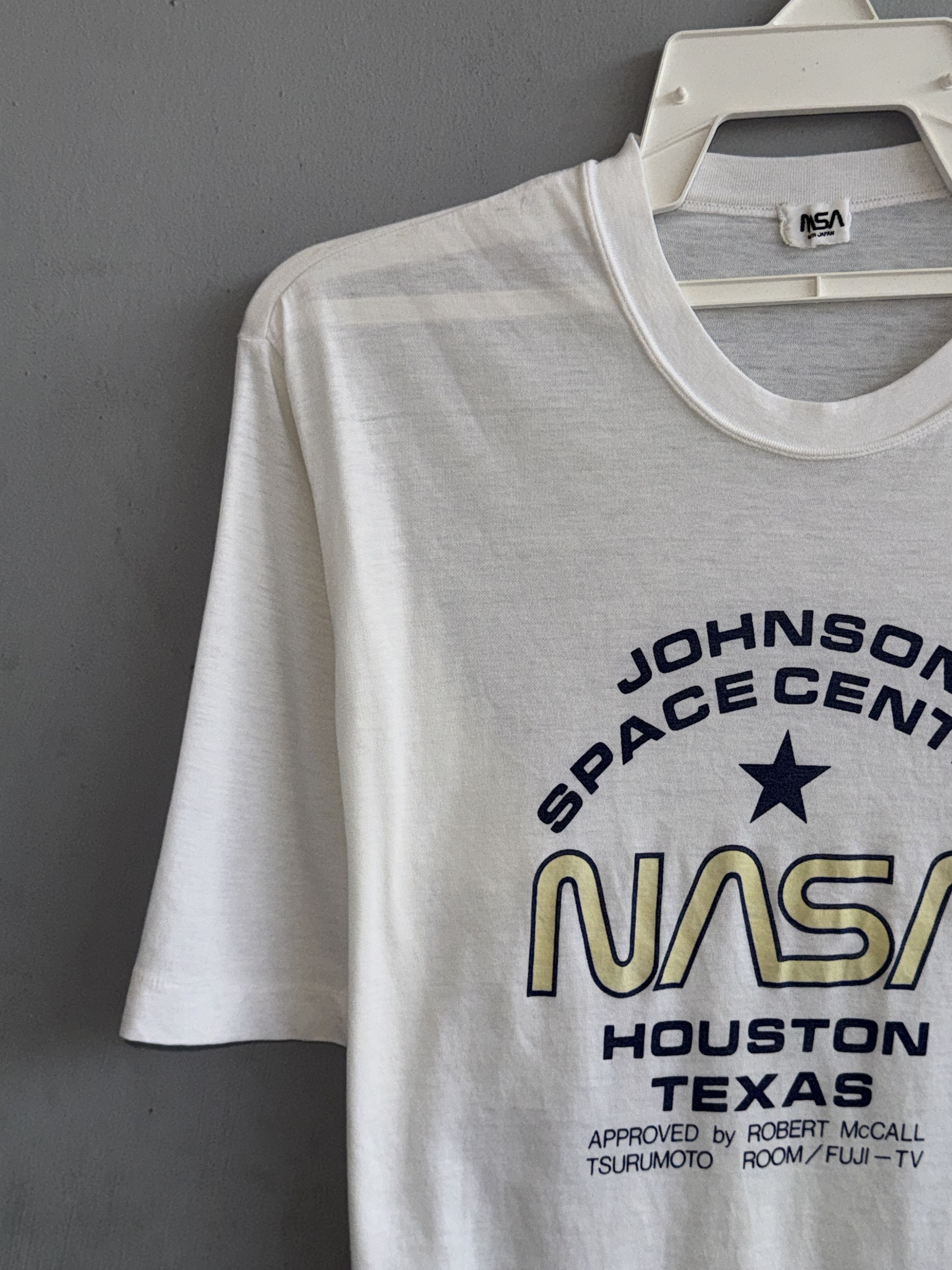 NASA Vintage Johnson Space Center NASA Rocket Science T-Shirt Size US M / EU 48-50 / 2 - 2 Thumbnail