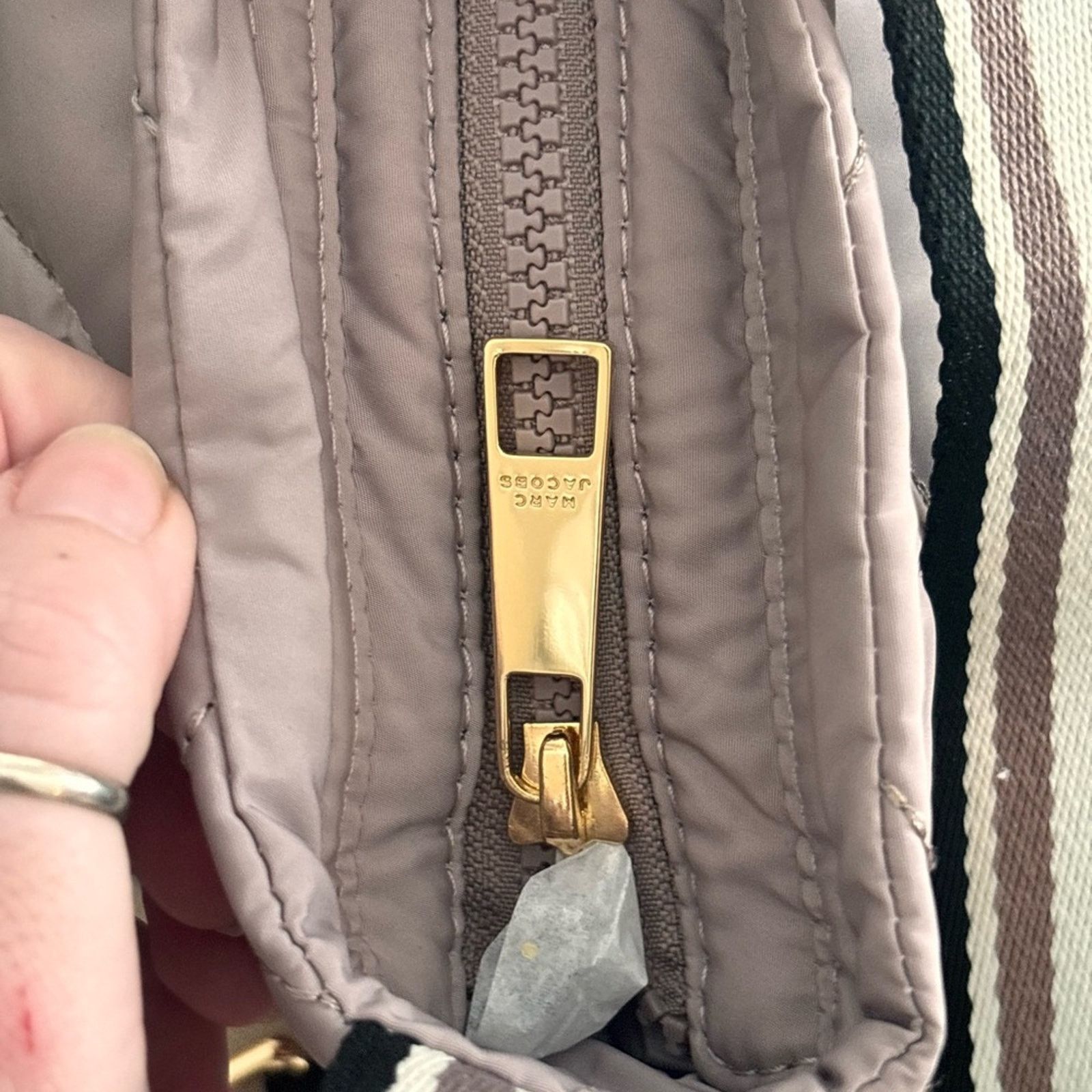 Marc Jacobs Marc Jacobs Quilted Crossbody Bag Taupe with Striped Strap Size ONE SIZE - 6 Thumbnail