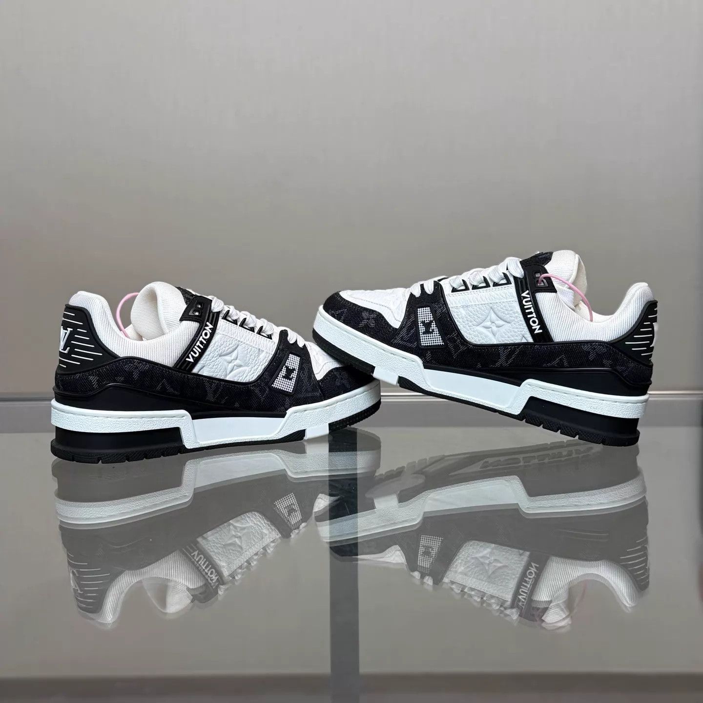 Louis Vuitton LV Trainer Black White Denim 36.5 Size US 6 / IT 36 - 6 Thumbnail