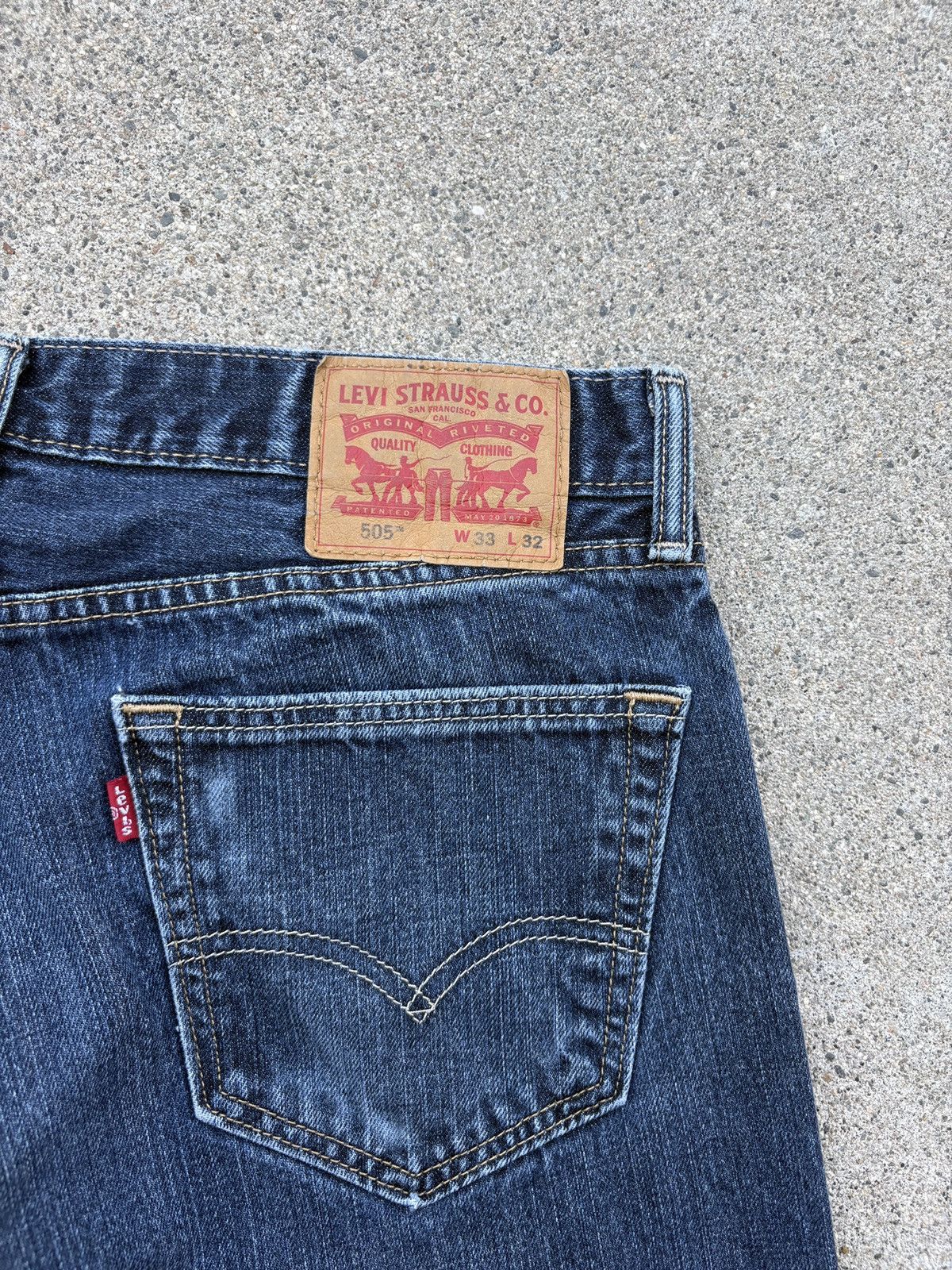 Levi's Vintage Y2K 505’ Levis Regular Fit M. Indigo Jeans Sz. 33x32 Size US 33 - 3 Thumbnail