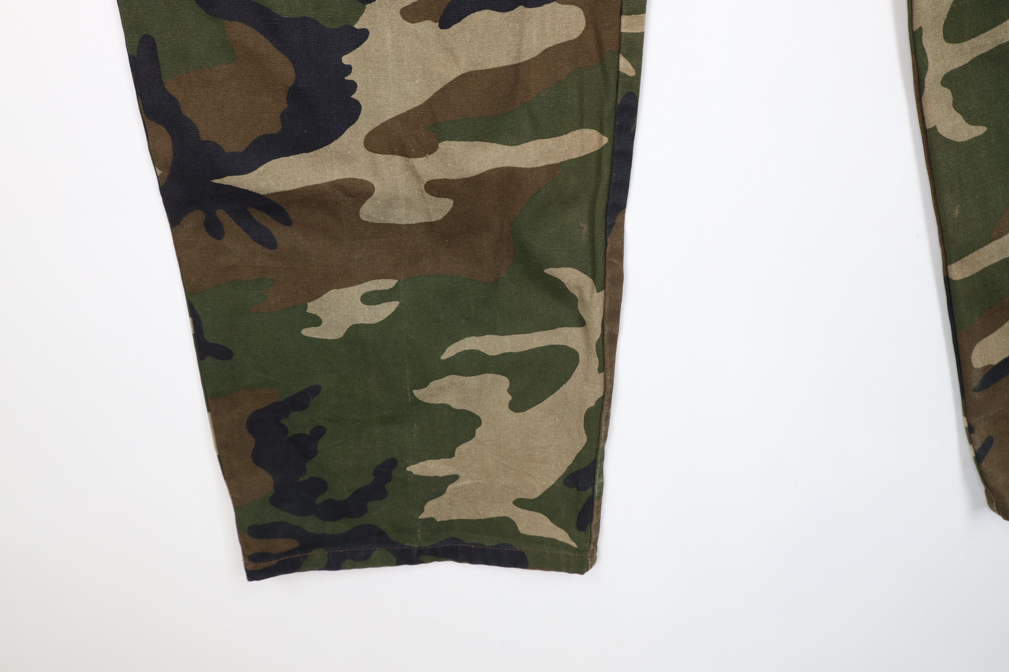 Vintage Vintage 90s Streetwear Wide Leg Utility Camouflage Pants Size US 36 / EU 52 - 6 Thumbnail