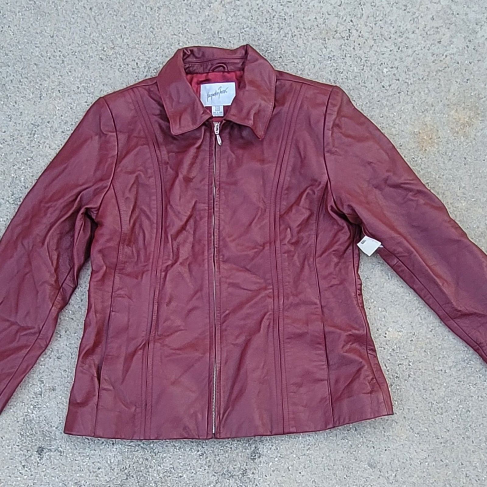 image of VTG Jacqueline Ferrar Leather Jacket in Burgundy, Women's