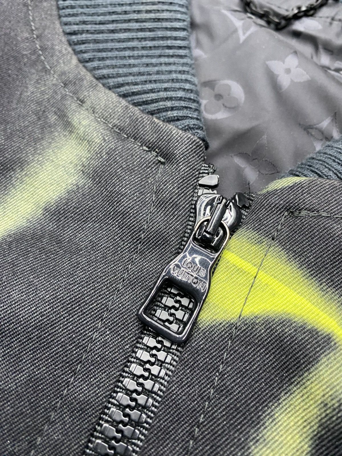 Louis Vuitton Louis Vuitton bomber jacket Size US M / EU 48-50 / 2 - 6 Thumbnail