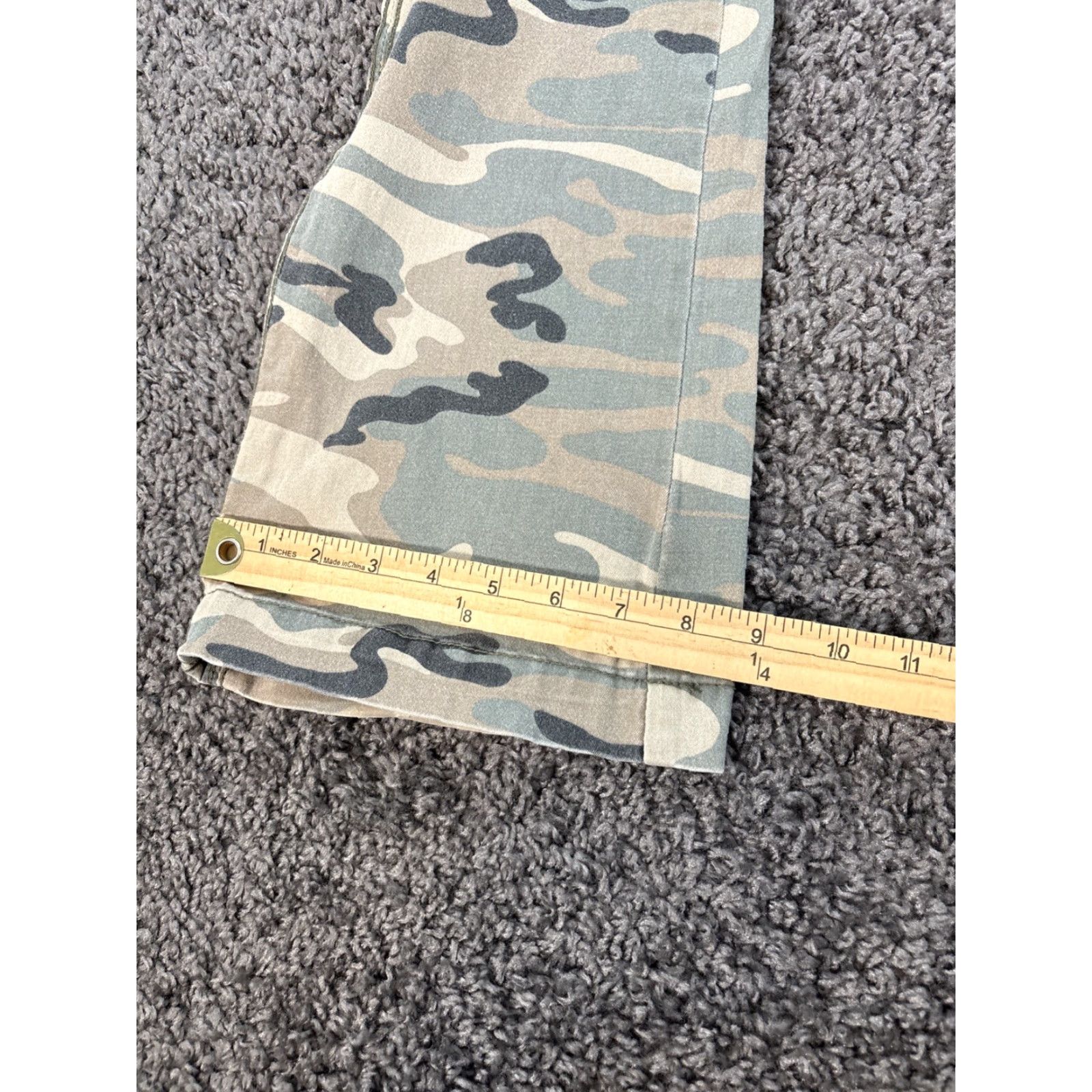 Vintage VINTAGE Nori Cargo Pants Women’s 28x31 Pants Junior Bootcut Baggy Camouflage 90s Army Grunge Casual Green Size 28" / US 6 / IT 42 - 3 Thumbnail