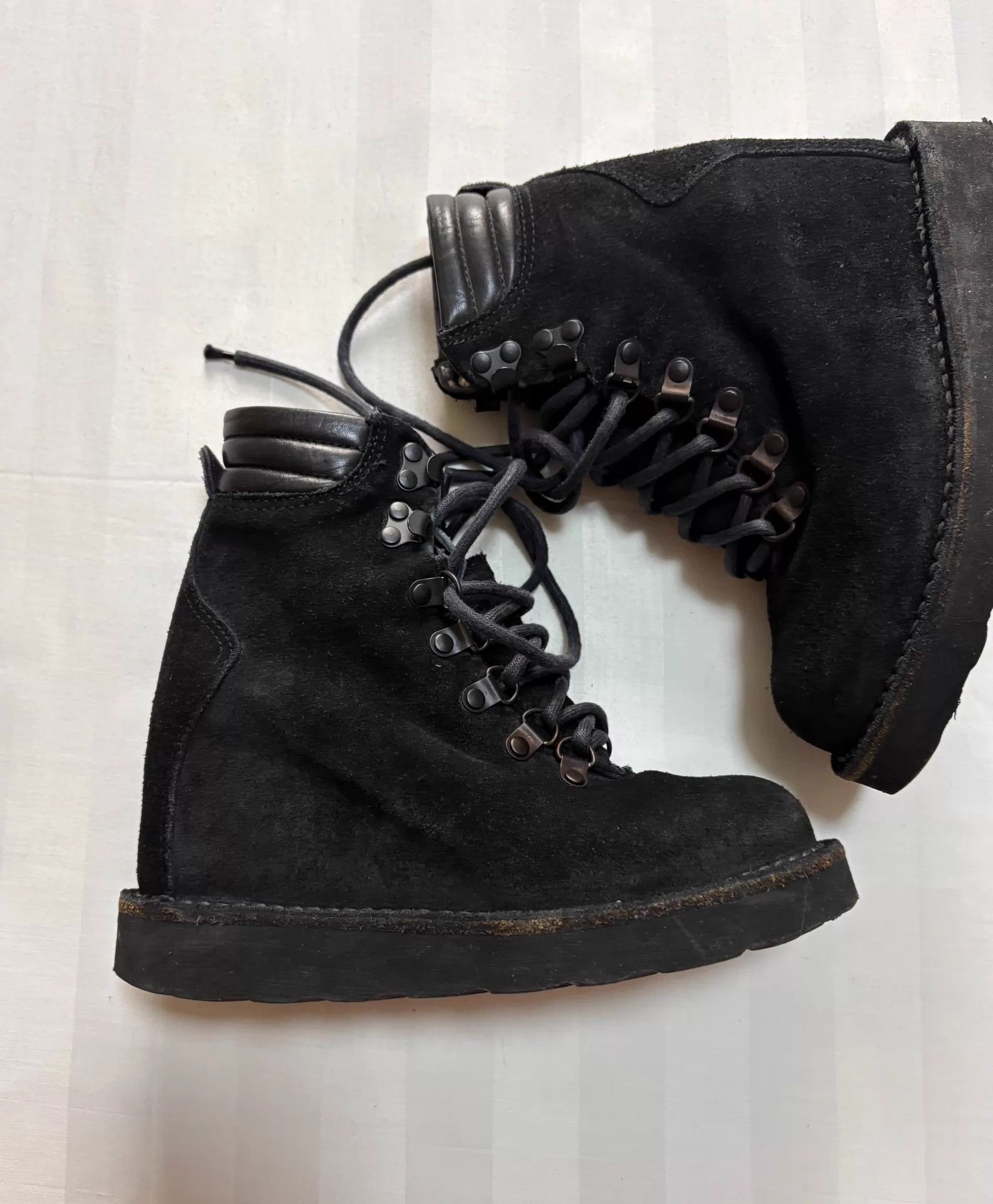 Maison MIHARA YASUHIRO MIHARA YASUHIRO vintage odd suede block heel boot 225 37 Size US 6.5 / IT 36.5 - 3 Thumbnail