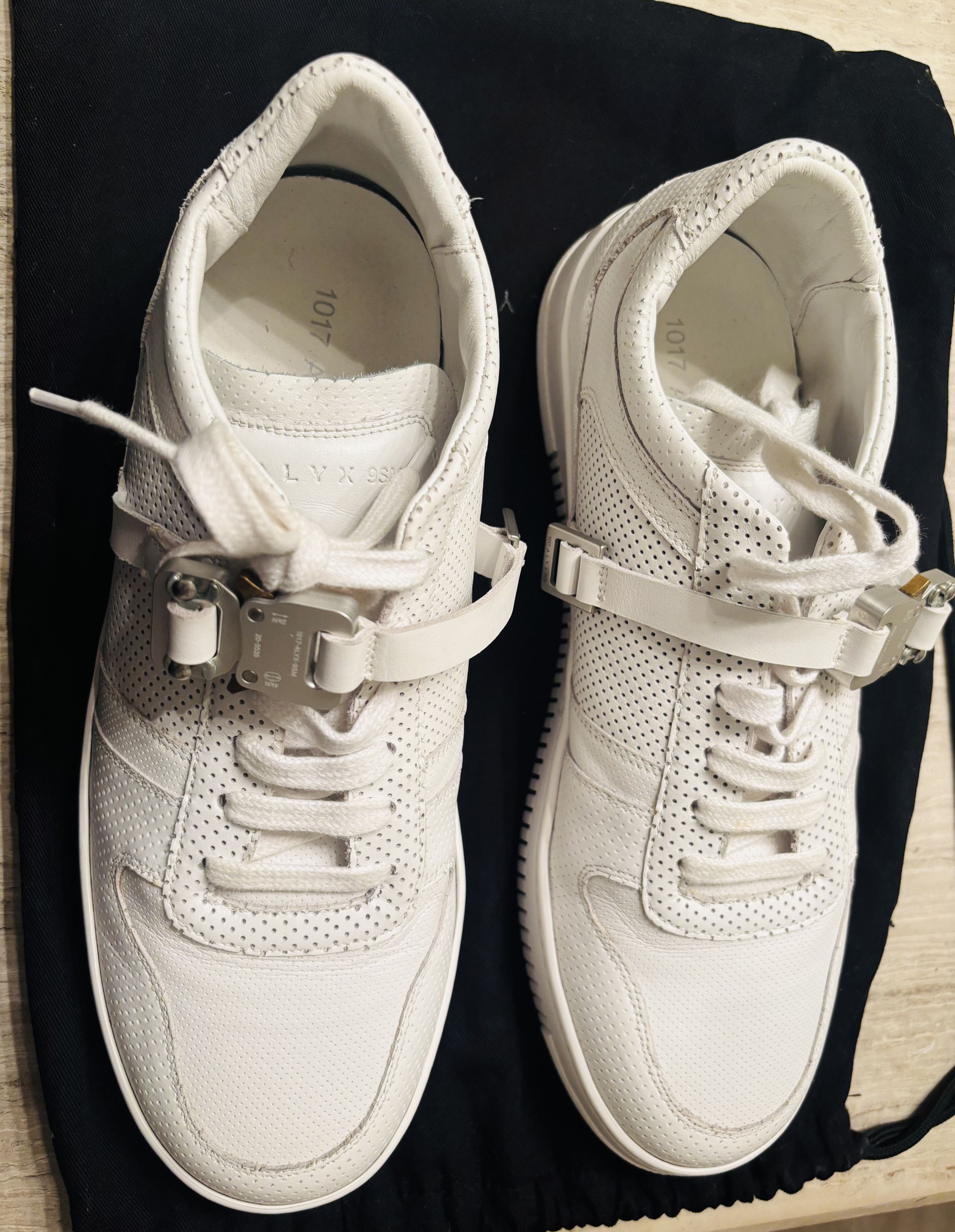 1017 ALYX 9SM 1017 Alyx 9SM Signature Buckle Sneakers Size US 10 / EU 43 - 2 Thumbnail