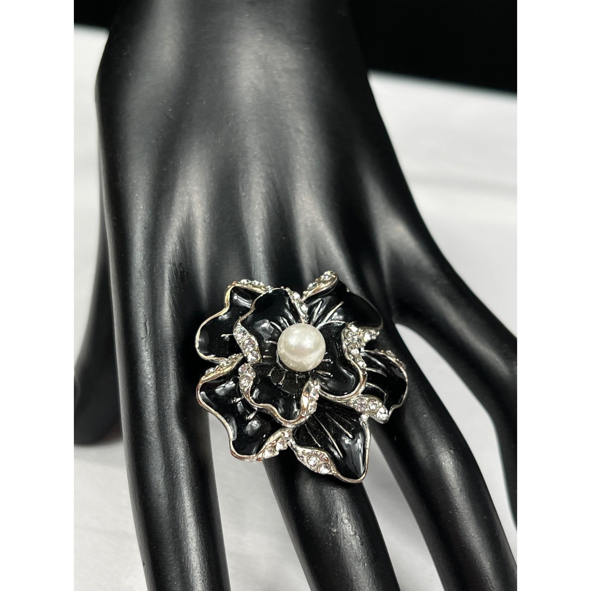 Vintage Elegant Silver Black Floral Ring With Pearl SKU 006 Size ONE SIZE - 2 Thumbnail