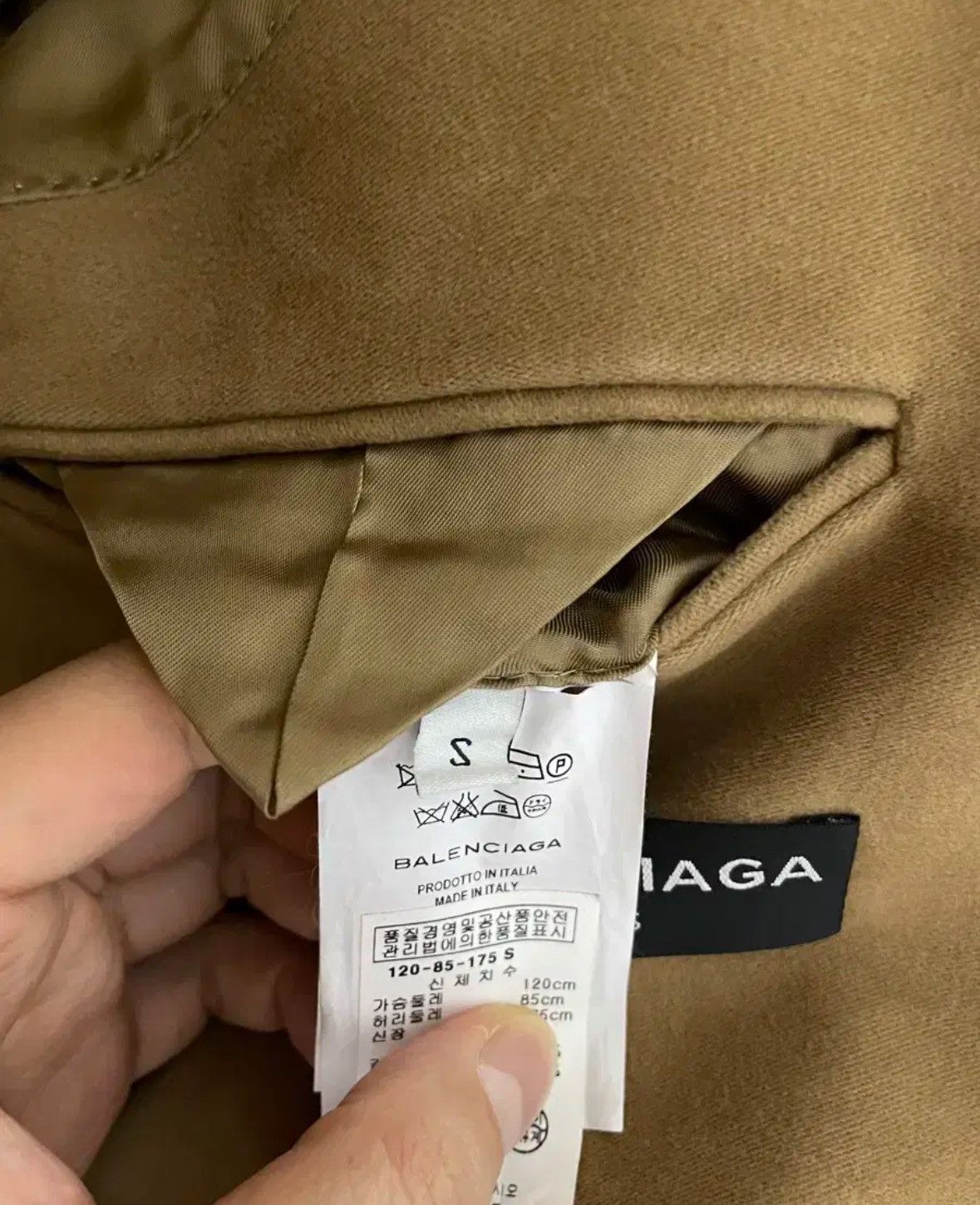Balenciaga Balenciaga 17SS Camel Coat Size US S / EU 44-46 / 1 - 10 Thumbnail
