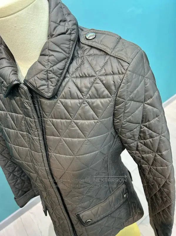 Burberry Burberry Quilted Gray Short Jacket for Women. Size S / US 4 / IT 40 - 3 Thumbnail