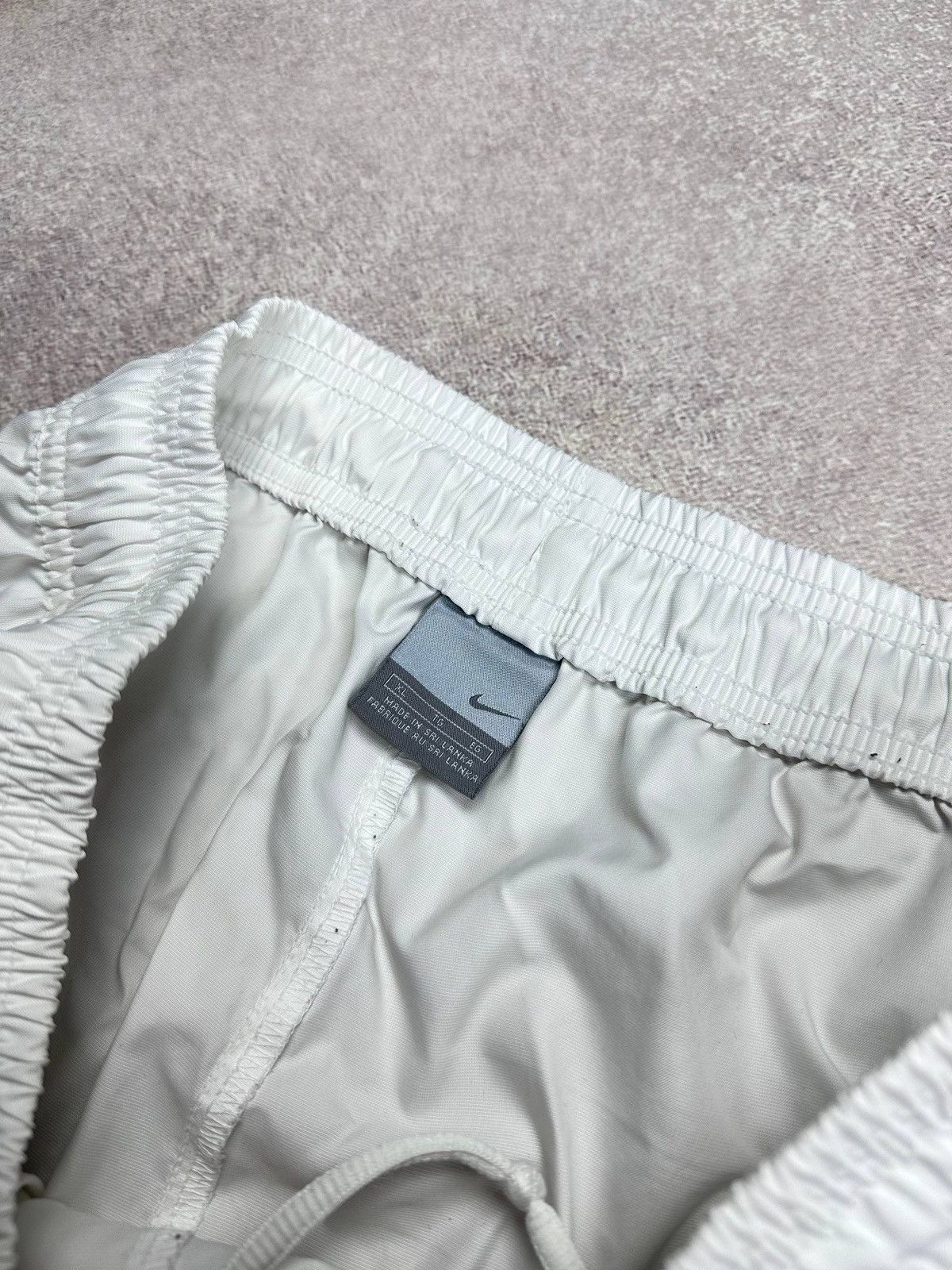 Vintage Nike TN Skepta Style Y2K White Baggy Track Pants XL