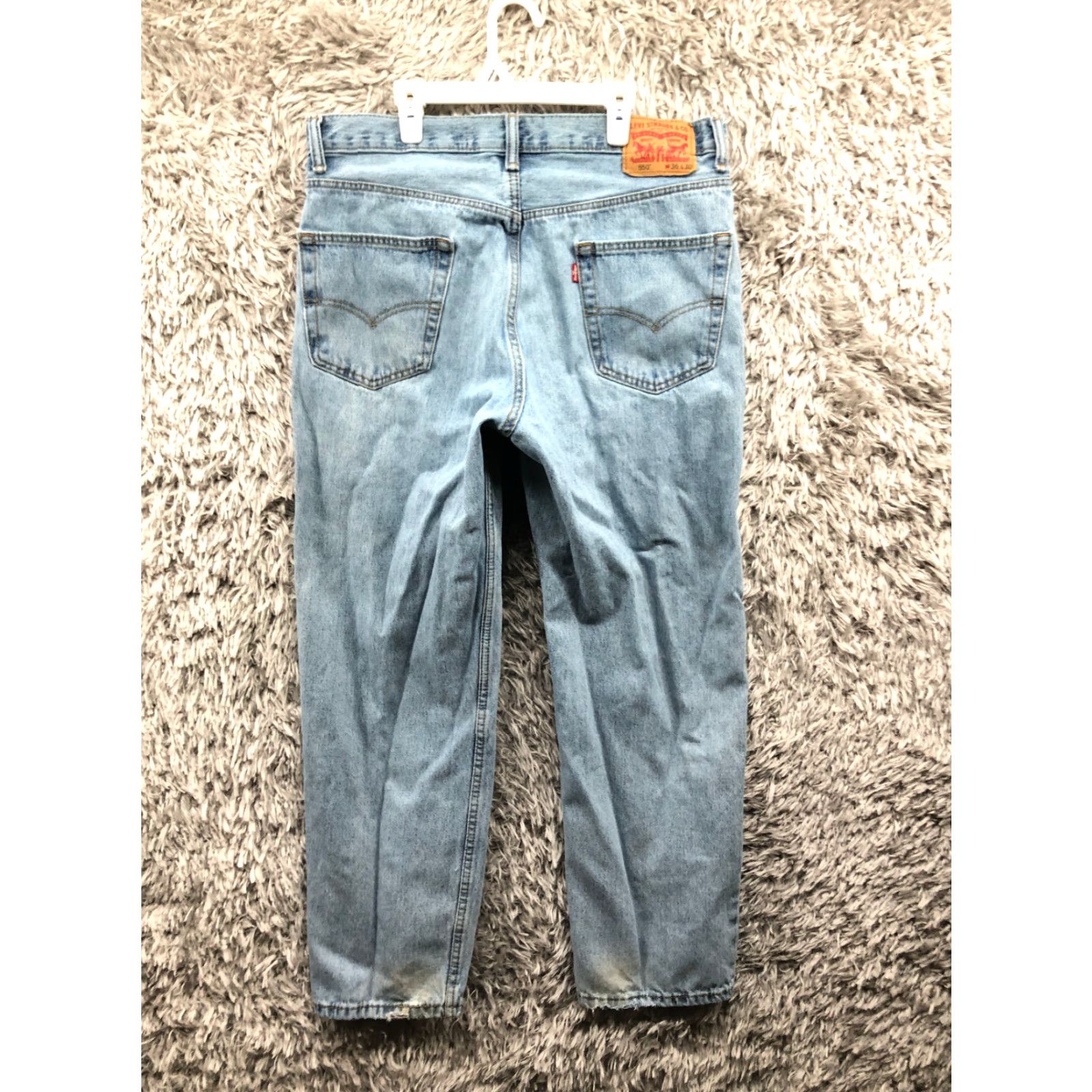 Levi's Levi's 550 Jeans 36x30 Mens Mid Rise Straight Leg Dark Wash Blue Denim Mens Jeans Straight Leg Levi's 550 36x30 Dark Wash Blue Denim Vintage? No Size US 36 / EU 52 - 5 Thumbnail
