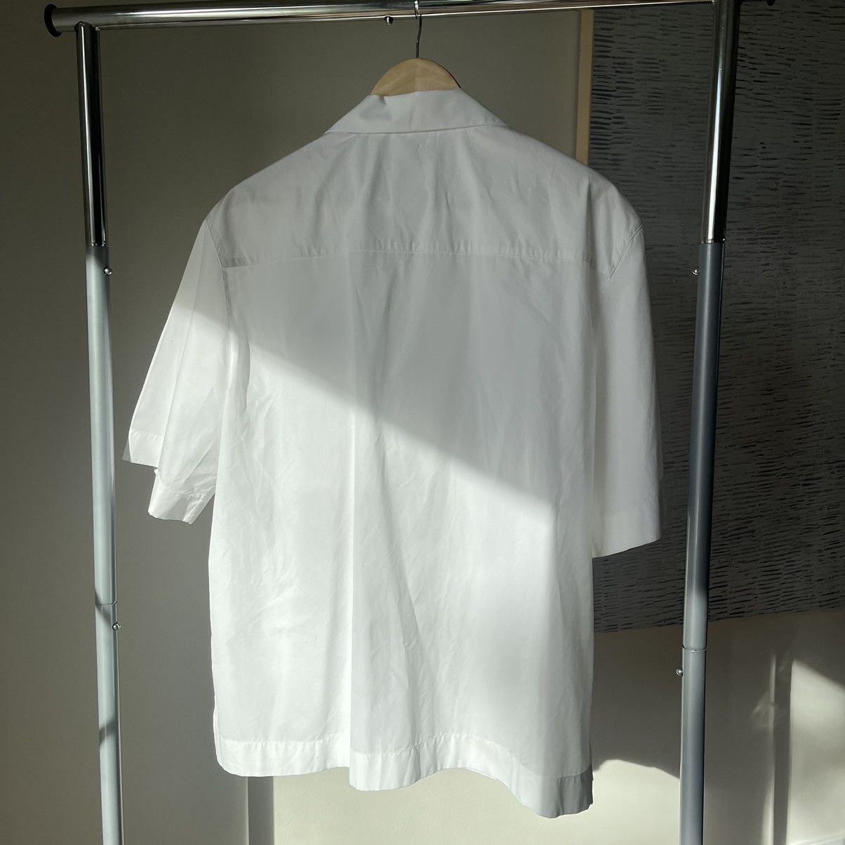Givenchy Givenchy Men’s Poplin Small Logo Camp Shirt Size US XL / EU 56 / 4 - 4 Thumbnail