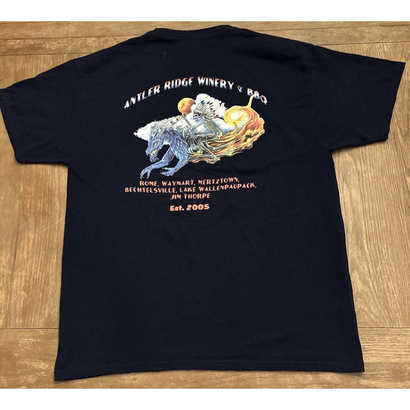 Jerzees Antler Ridge Winery Jim Thorpe PA Skeleton Dragon T-Shirt XL Blue Jerzees Mens Size US XL / EU 56 / 4 - 5 Thumbnail