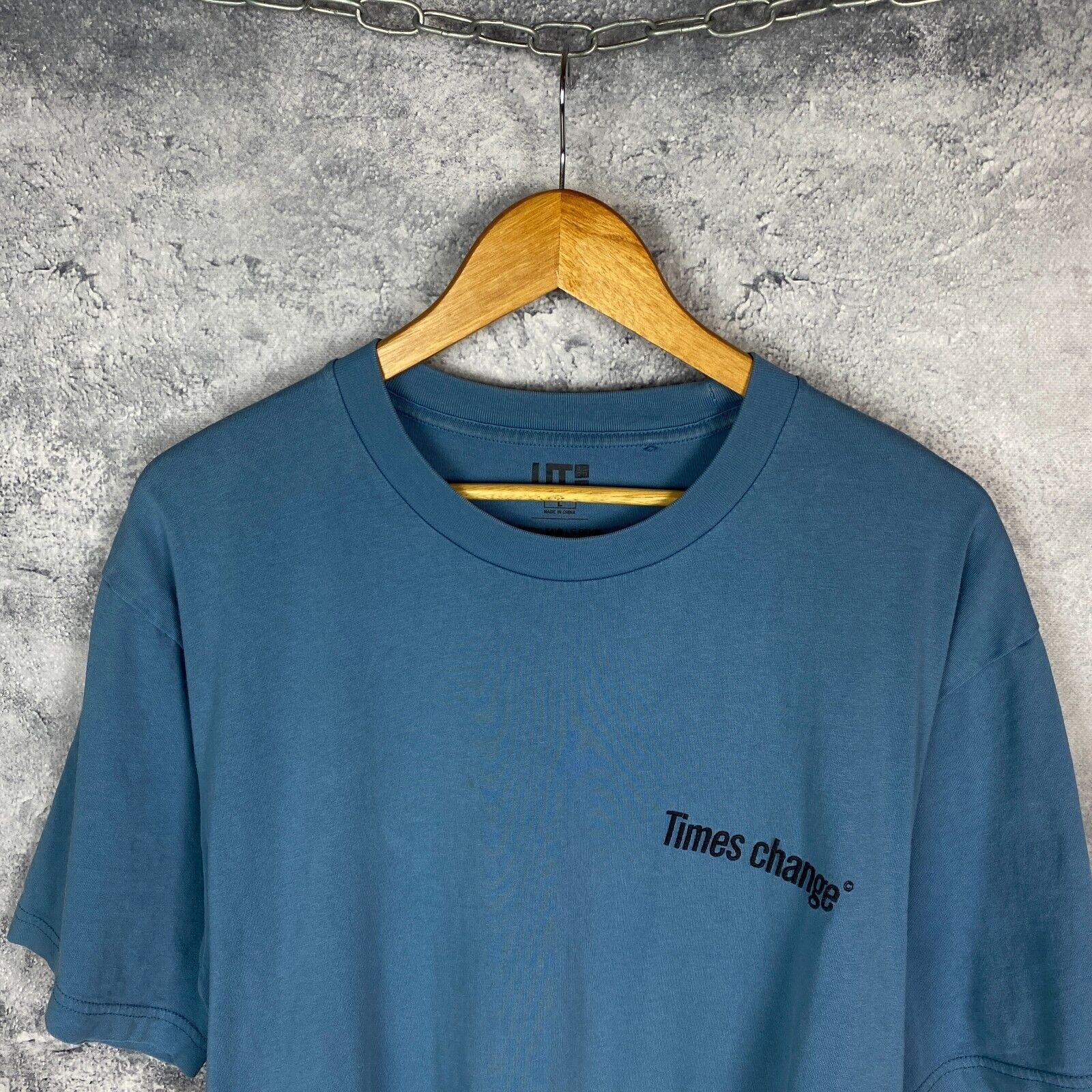 Uniqlo Uniqlo Peter Saville Remix Tee Men's Size L Blue ` Size US L / EU 52-54 / 3 - 3 Thumbnail