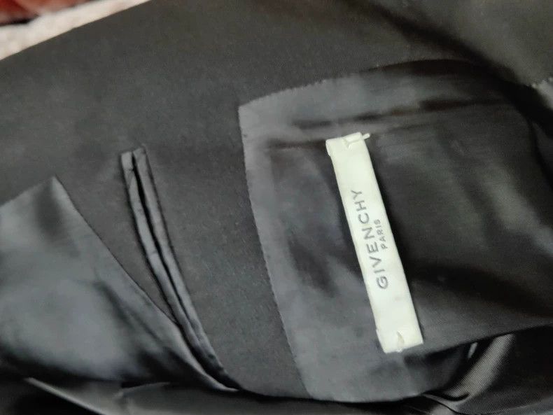 Givenchy Givenchy Classic Black Suit Jacket, Size M Size US M / EU 48-50 / 2 - 4 Thumbnail
