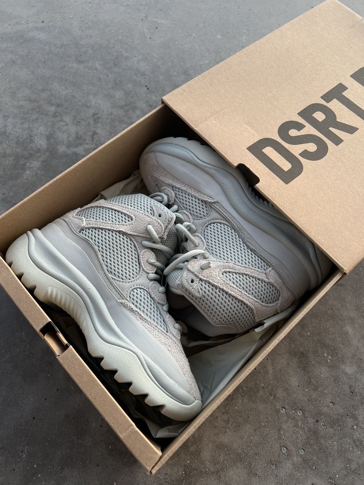 Yeezy *YEEZY DESERT BOOT SALT 4.5US* Rare colorway Size US 6.5 / IT 36.5 - 2 Thumbnail