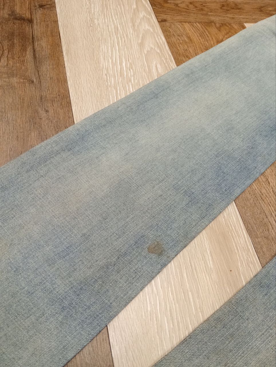 John Galliano JOHN GALLIANO BLUE DISTRESSED DENIM JEANS - SIZE 32 Size US 32 / EU 48 - 18 Thumbnail