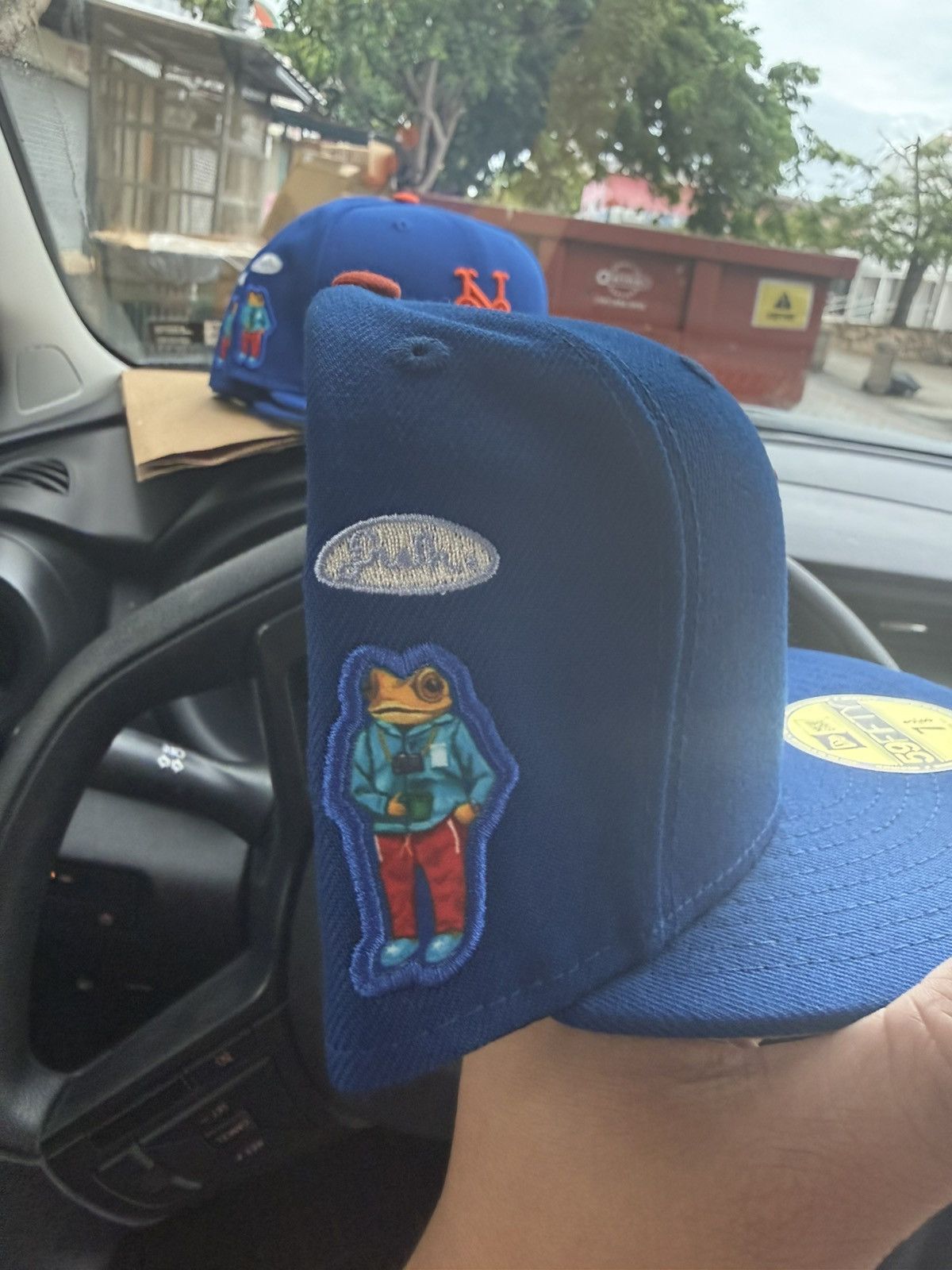 New Era Bad Bunny X New Era X MLB Nuevayol Mets Fitted Size 7 3/8 Size ONE SIZE - 2 Thumbnail