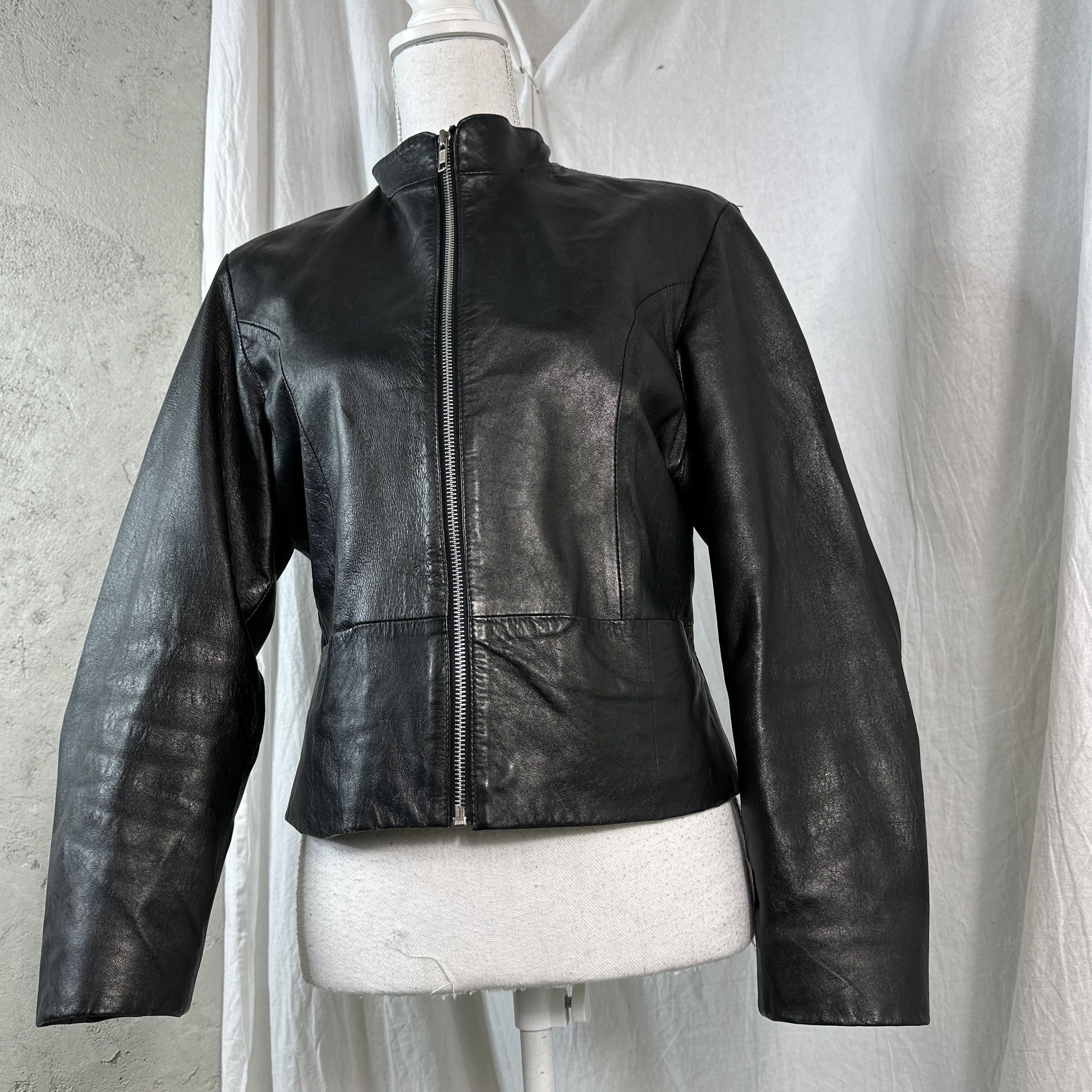 Vintage Vintage Cropped Leather Jacket Size US M / EU 48-50 / 2 - 7 Thumbnail
