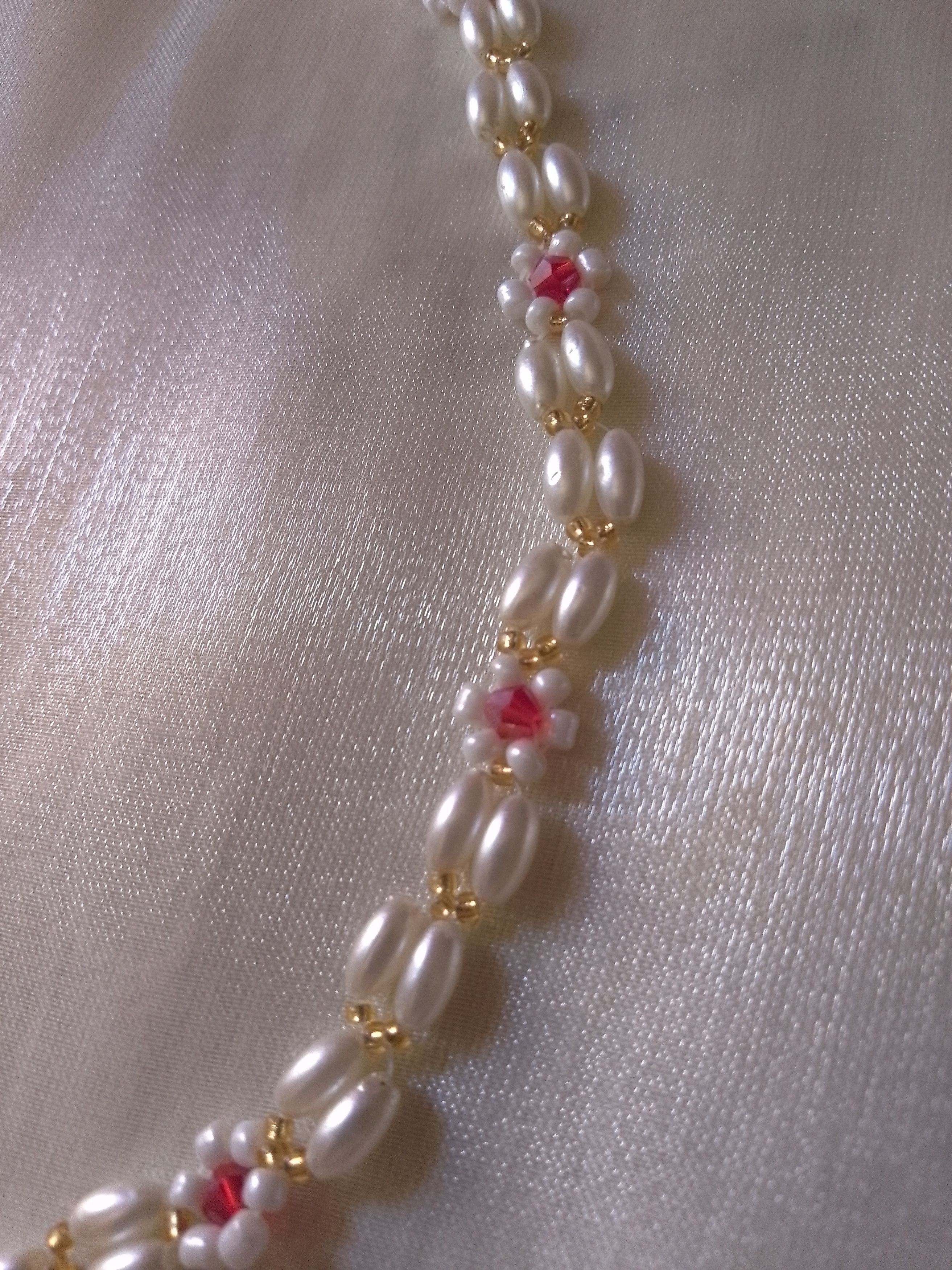 Handmade Necklace Red Coral Heart Pendant Queen Tudor Vintage Size ONE SIZE - 8 Thumbnail