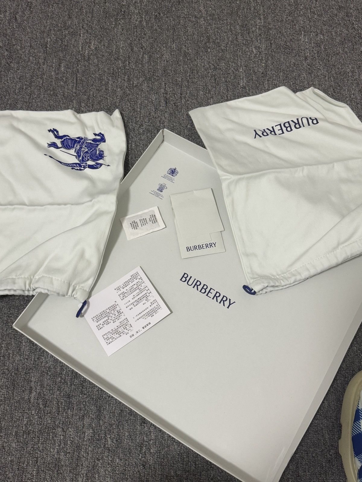 Burberry Burberry bots Size US 9 / EU 42 - 11 Thumbnail