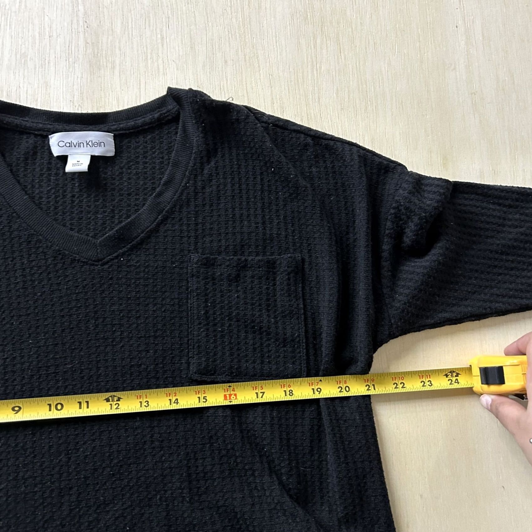 Calvin Klein Calvin Klein Shirt Womens M Black Waffle Knit V Neck Long Sleeve Top Casual Size M / US 6-8 / IT 42-44 - 5 Thumbnail
