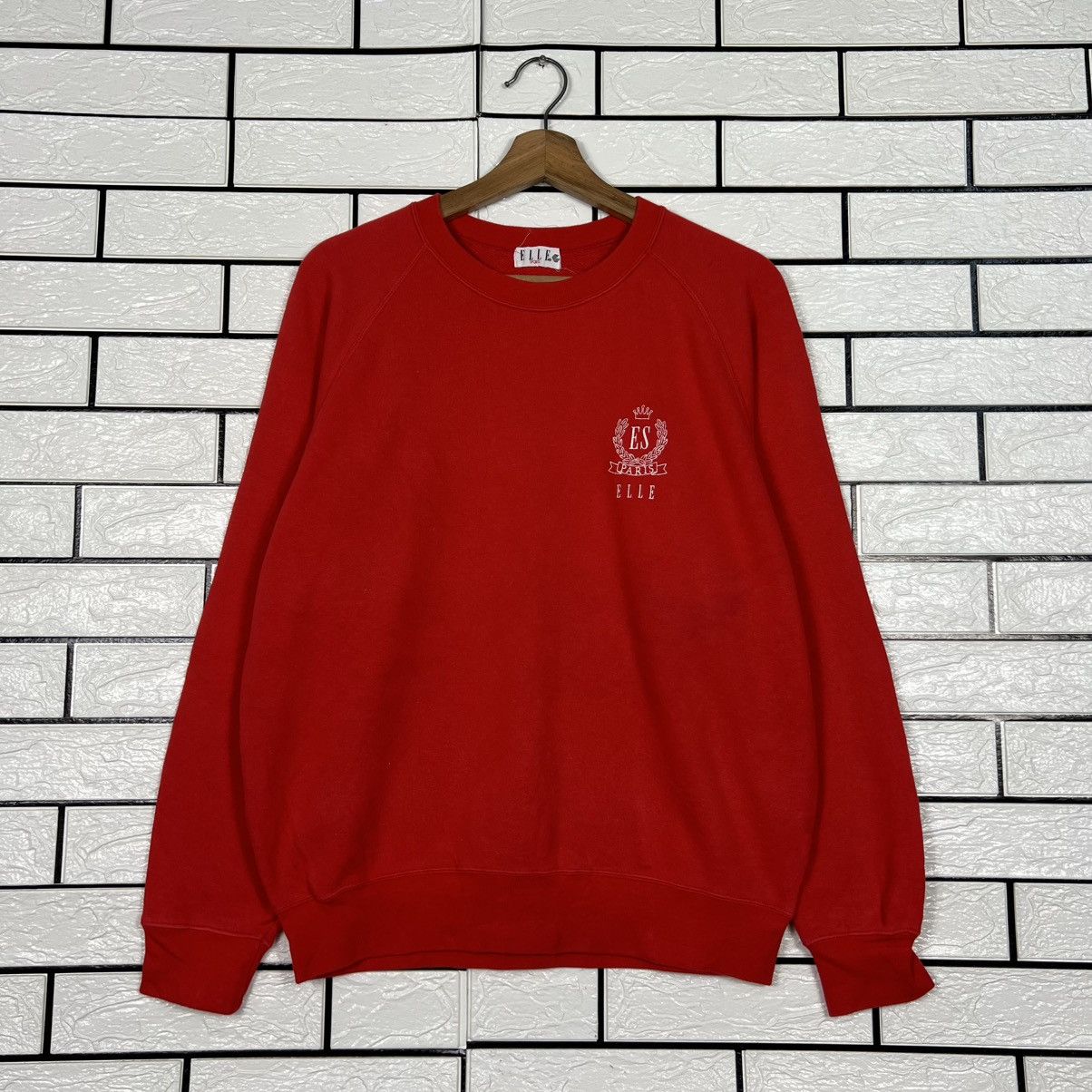 Vintage 90's ELLE Sports Embroidered Logo Sweatshirt #3944-C180 Size M / US 6-8 / IT 42-44 - 1 Thumbnail