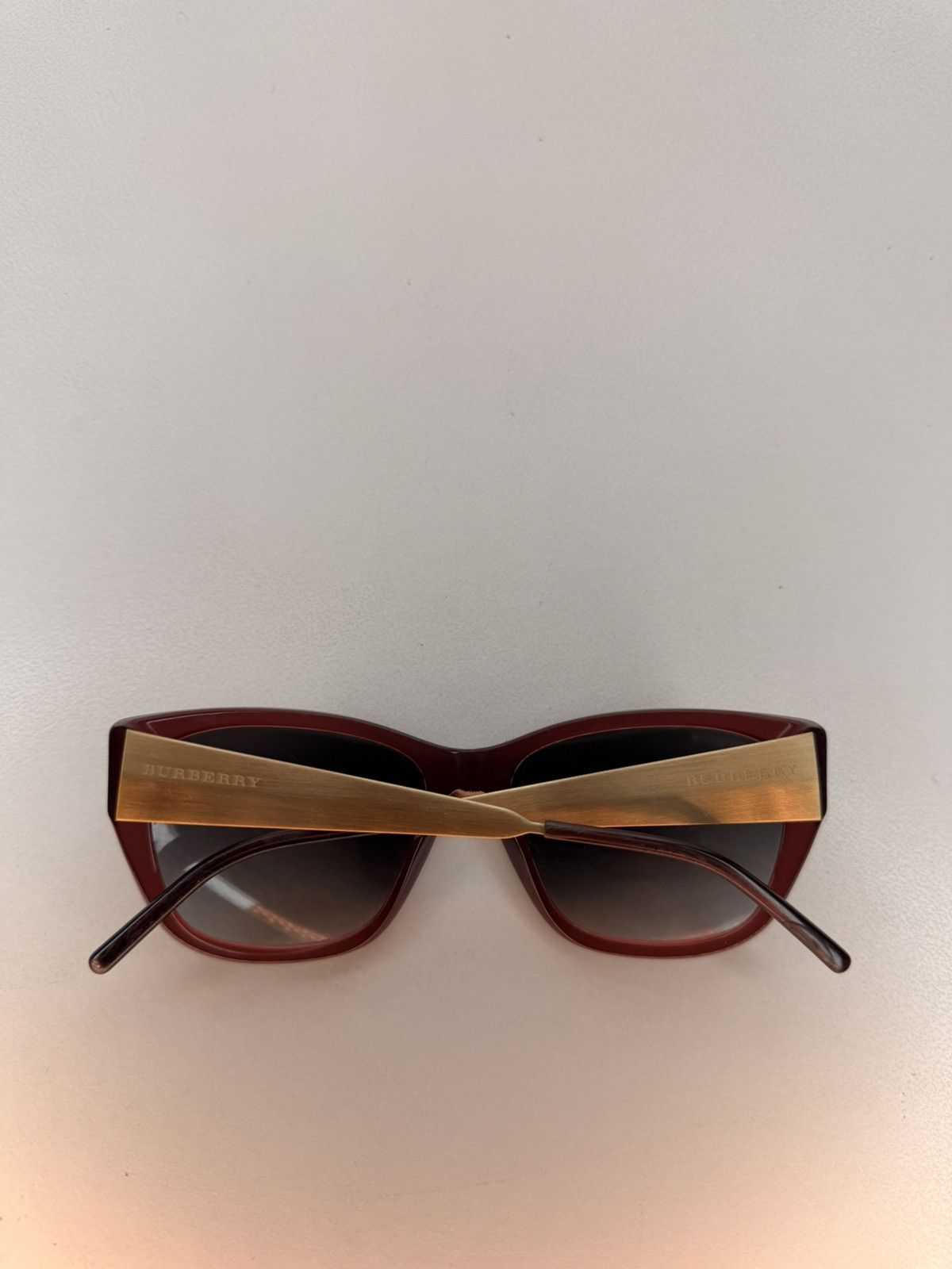 Burberry Burberry Burgundy Cat-Eye Sunglasses Size ONE SIZE - 3 Thumbnail