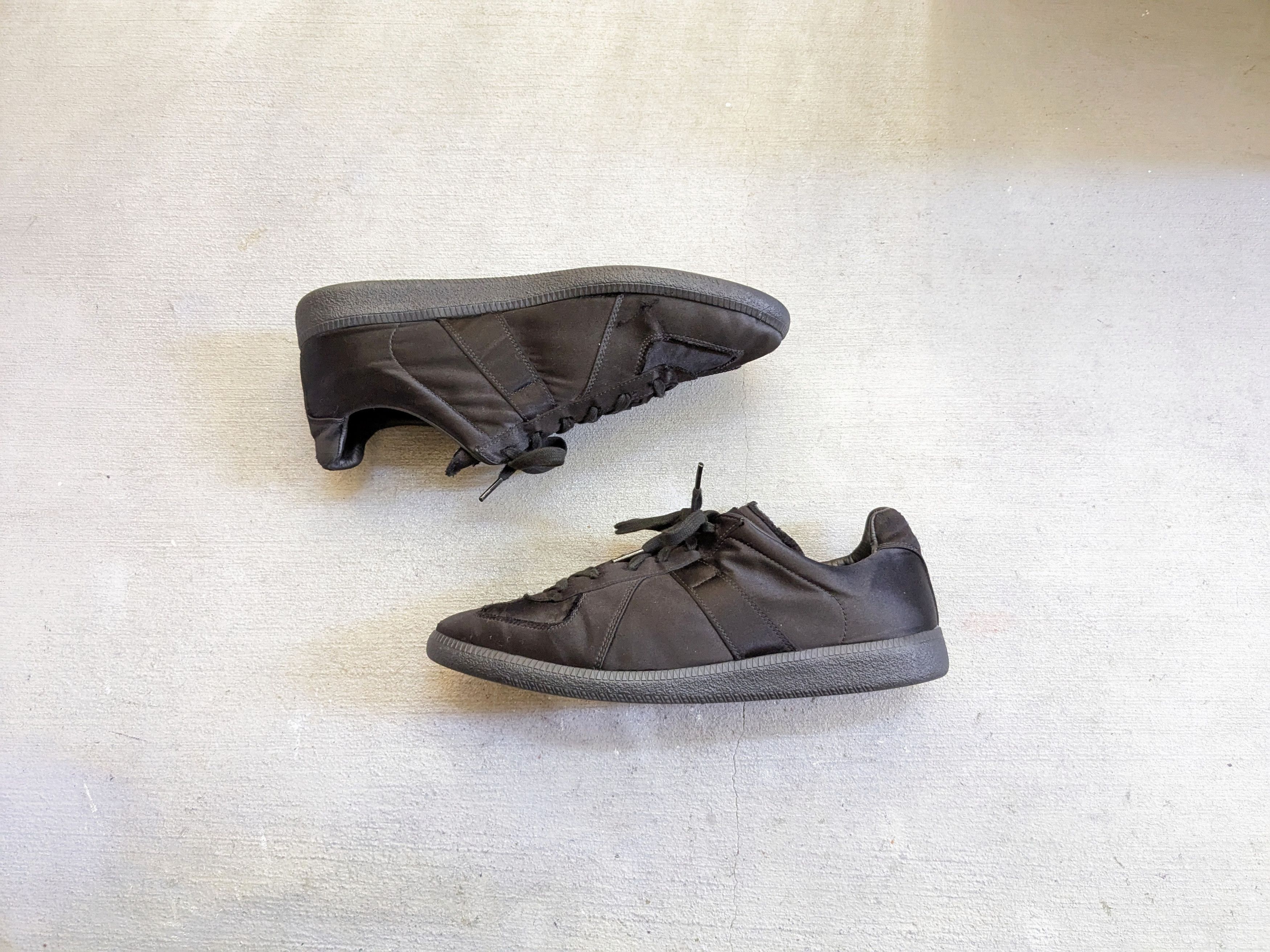 Pre-owned Maison Margiela Gat Replica Black Satin 12 45 Leather Lows Shoes