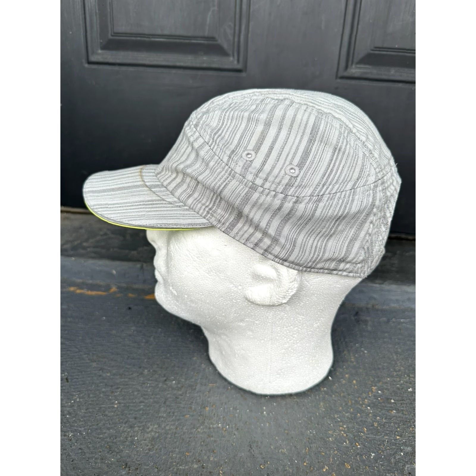 Lululemon Lululemon Baseball Hat Cap Adjustable Women’s One Size Gray Grey Size ONE SIZE - 4 Thumbnail