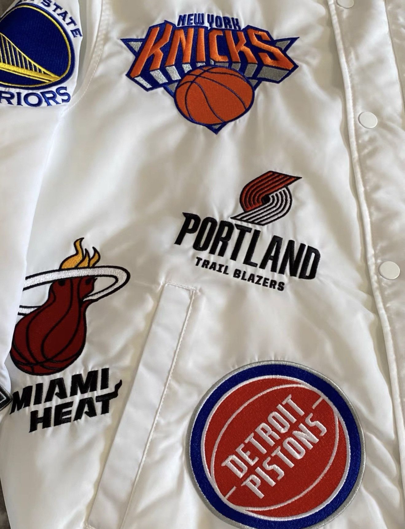 NBA Supreme nike nba teams warm-up Jacket bomber Jacket Size US S / EU 44-46 / 1 - 2 Thumbnail