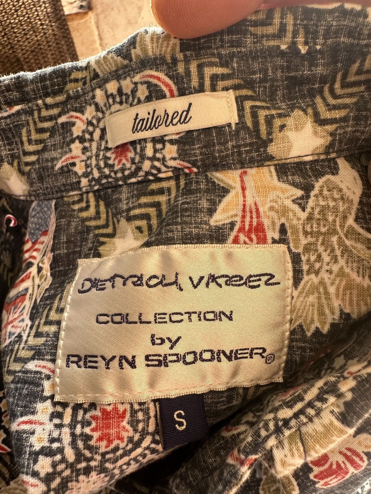 Reyn Spooner PreOwned Reyn Spooner Dietrich Varez Tailored Fit Men's S Size US S / EU 44-46 / 1 - 4 Thumbnail