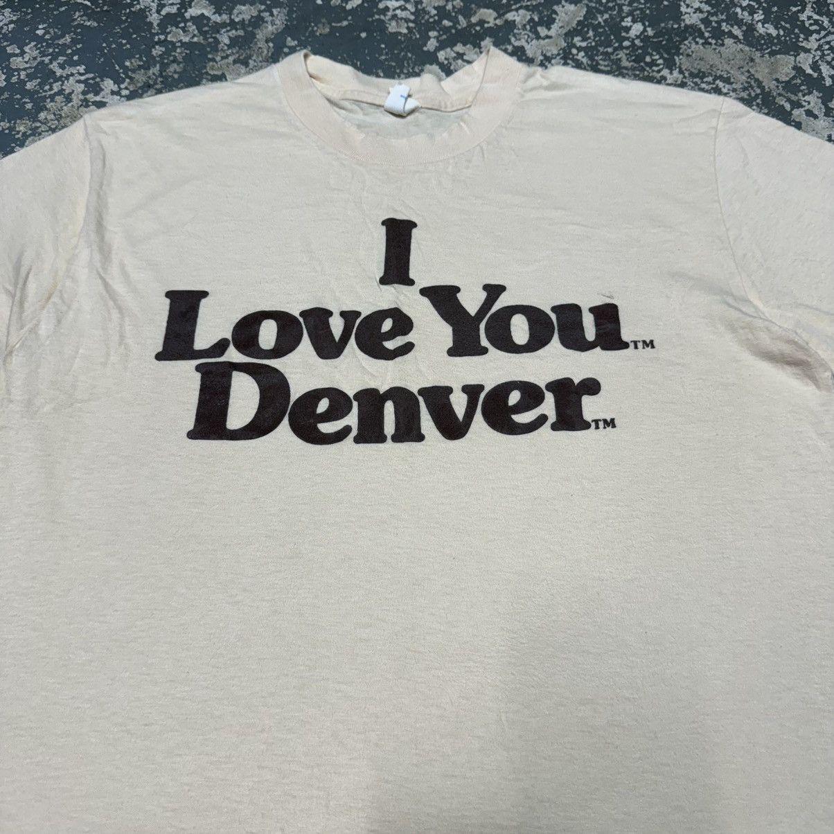 Other True Vintage I Love You Denver Tan/Cream 70s Belton Tshirt Size US L / EU 52-54 / 3 - 10 Thumbnail