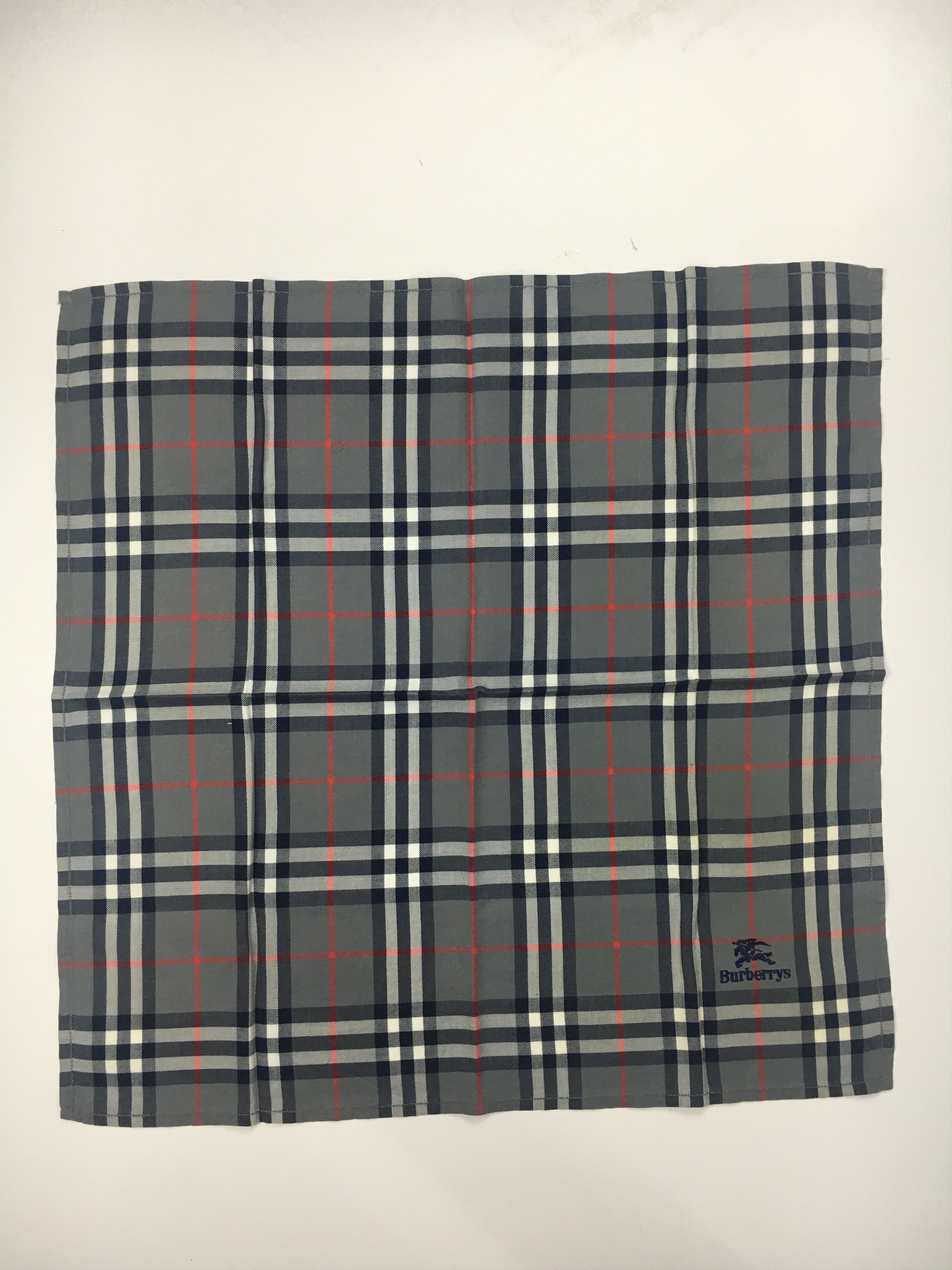Burberry Vintage Burberry Novacheck Handkerchief Neckerchief HKC0046 Size ONE SIZE - 3 Thumbnail