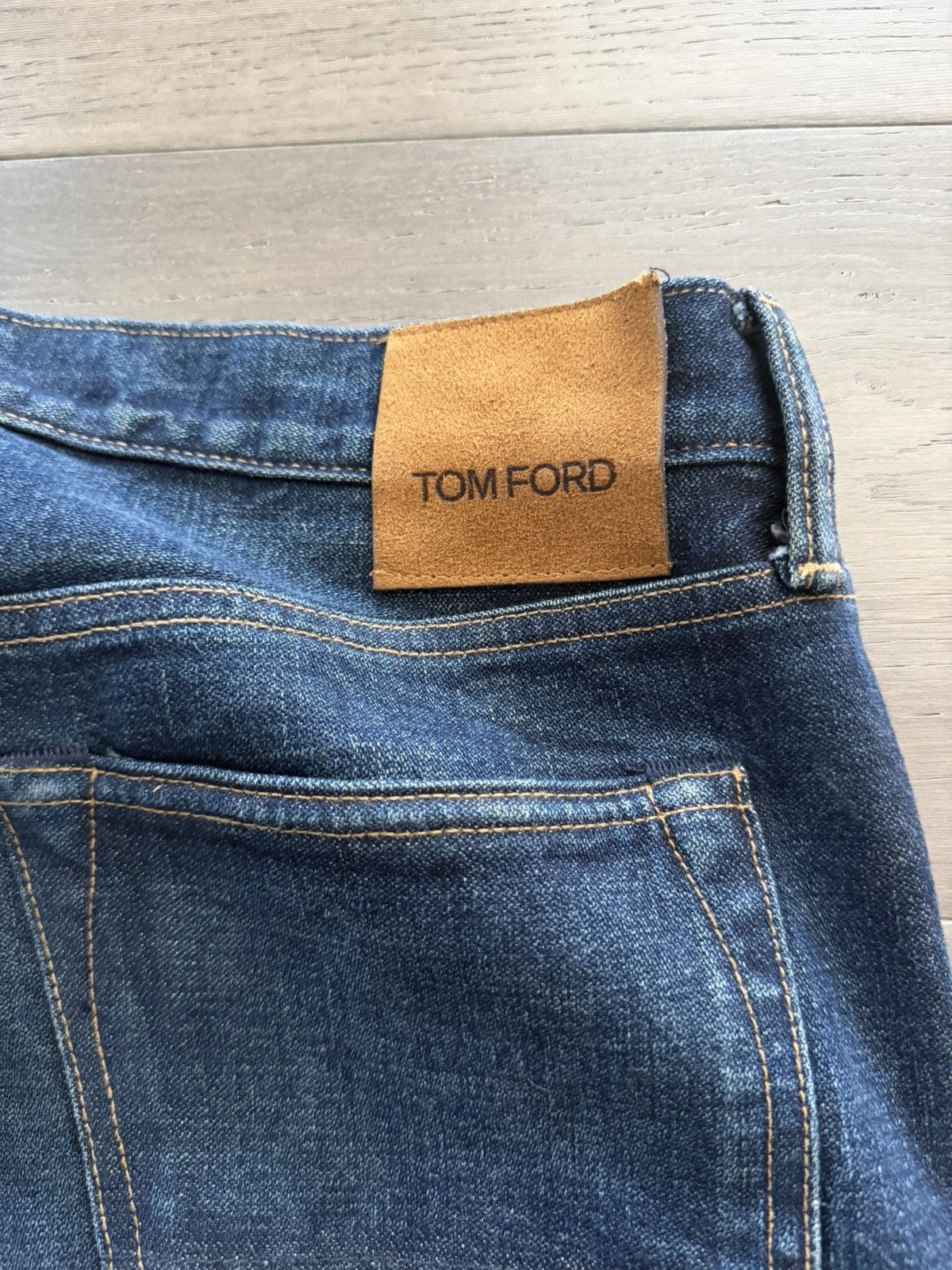 Tom Ford Tom ford 34 straight leg in dark wash Size US 34 / EU 50 - 9 Thumbnail